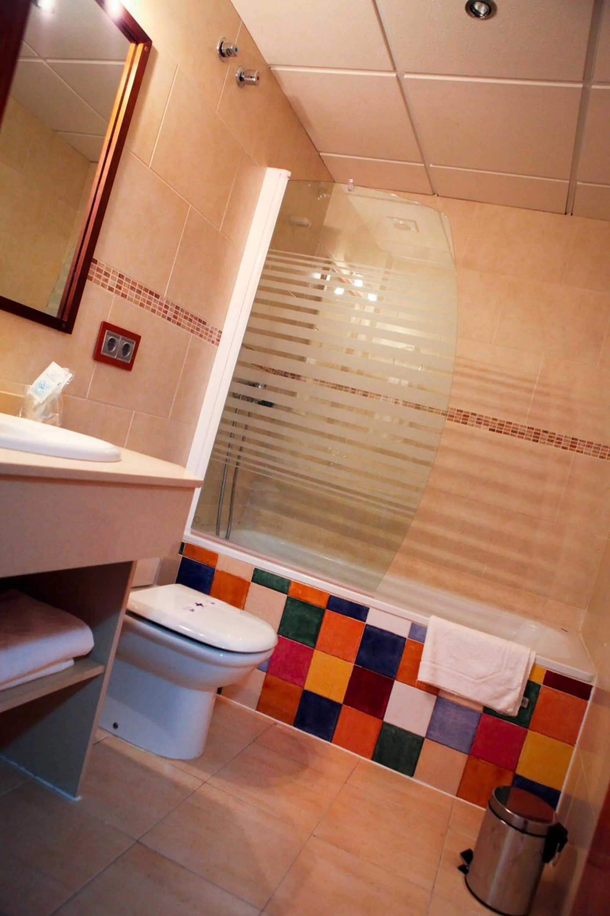 Bathroom in Hotel Rocio