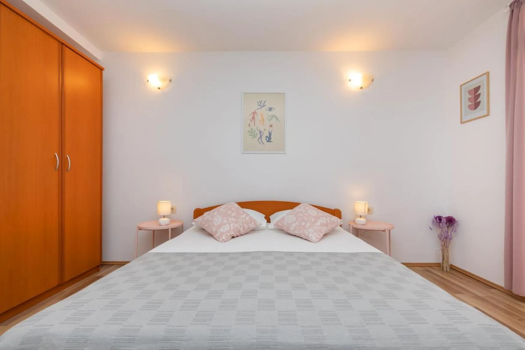 Bedroom, Bed in BIS Apartments 1 & 2