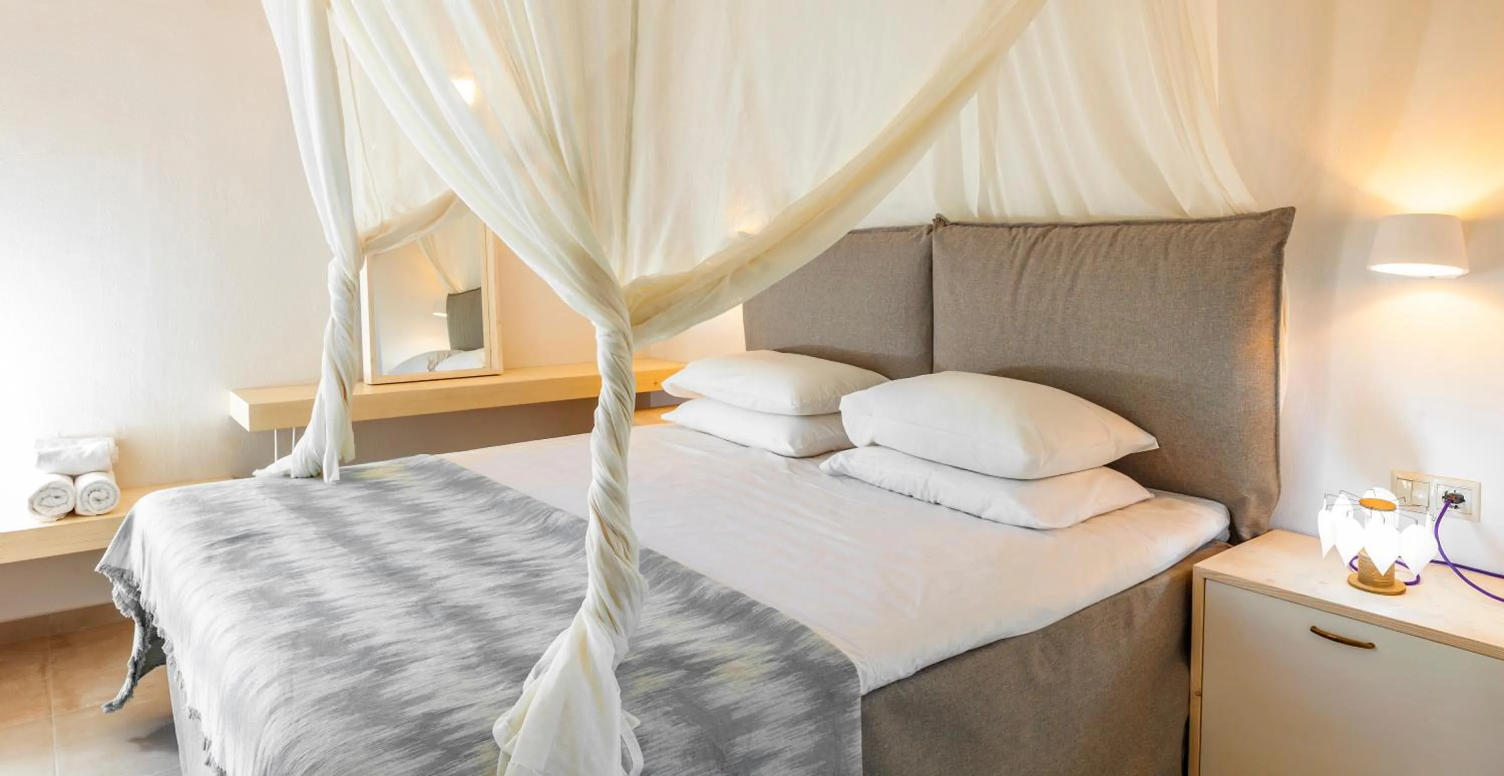 Bed in Villa Iokasti