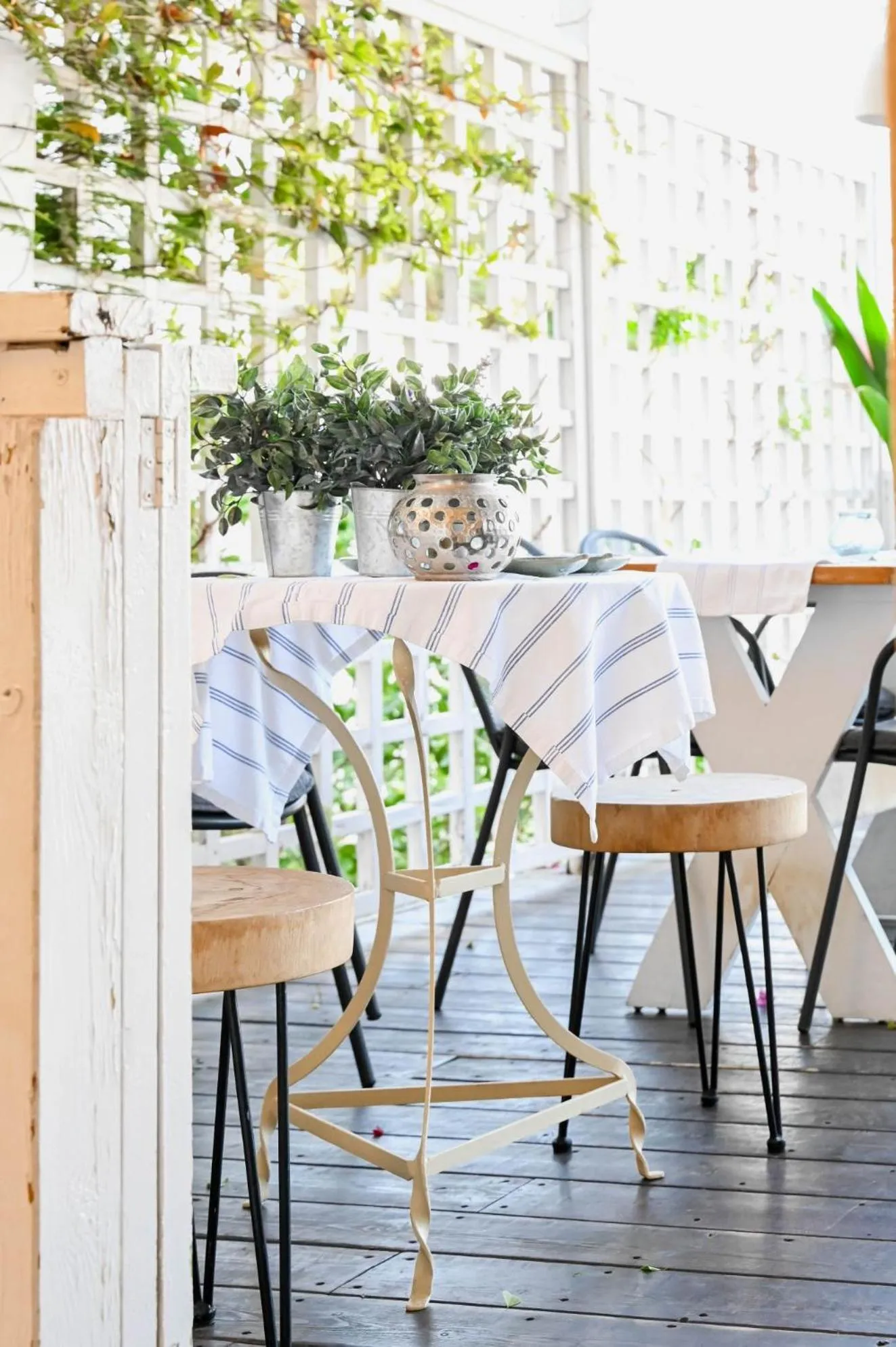 Restaurant/places to eat in Villa Iokasti