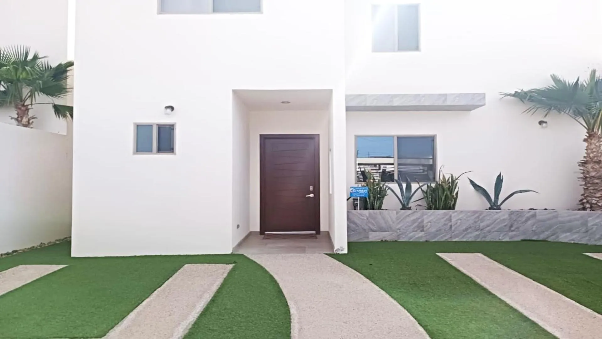 Facade/entrance in Moon House F4: Spacious 3-Bedroom Apartment in Downtown