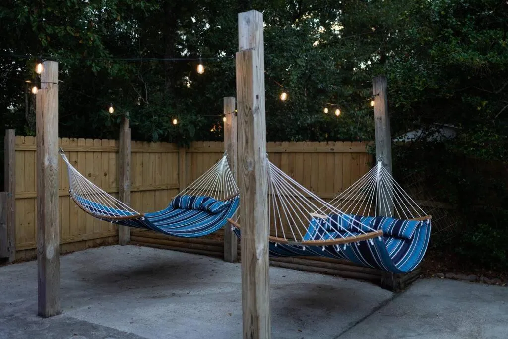 Relaxing 5-Bedroom Villa with Outdoor Oasis