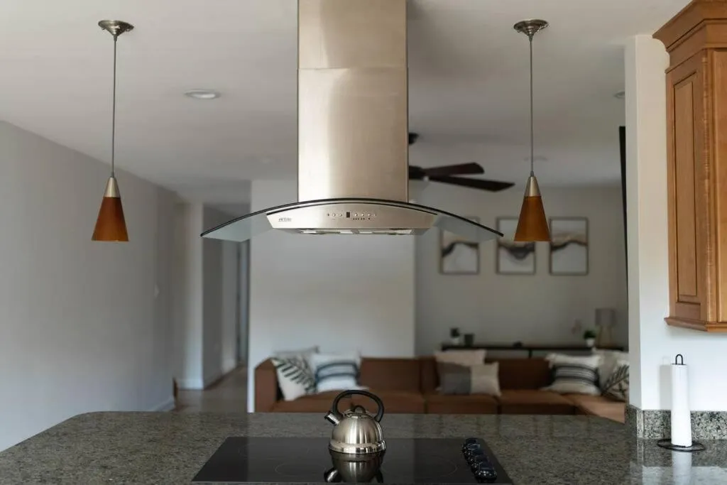 Relaxing 5-Bedroom Villa with Outdoor Oasis