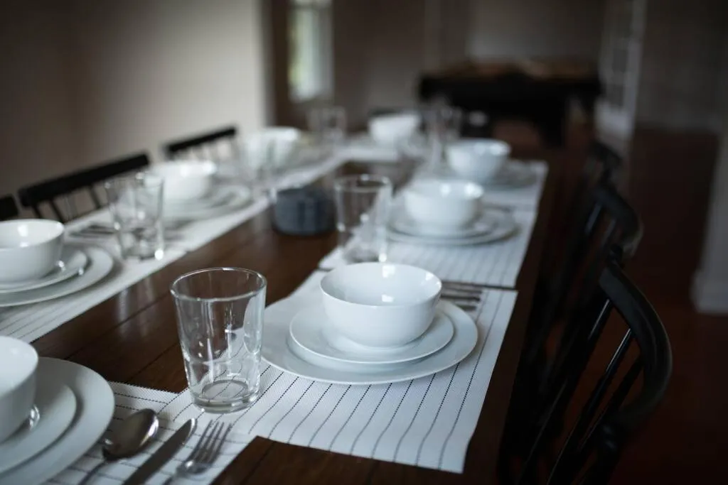 Relaxing 5-Bedroom Villa with Outdoor Oasis