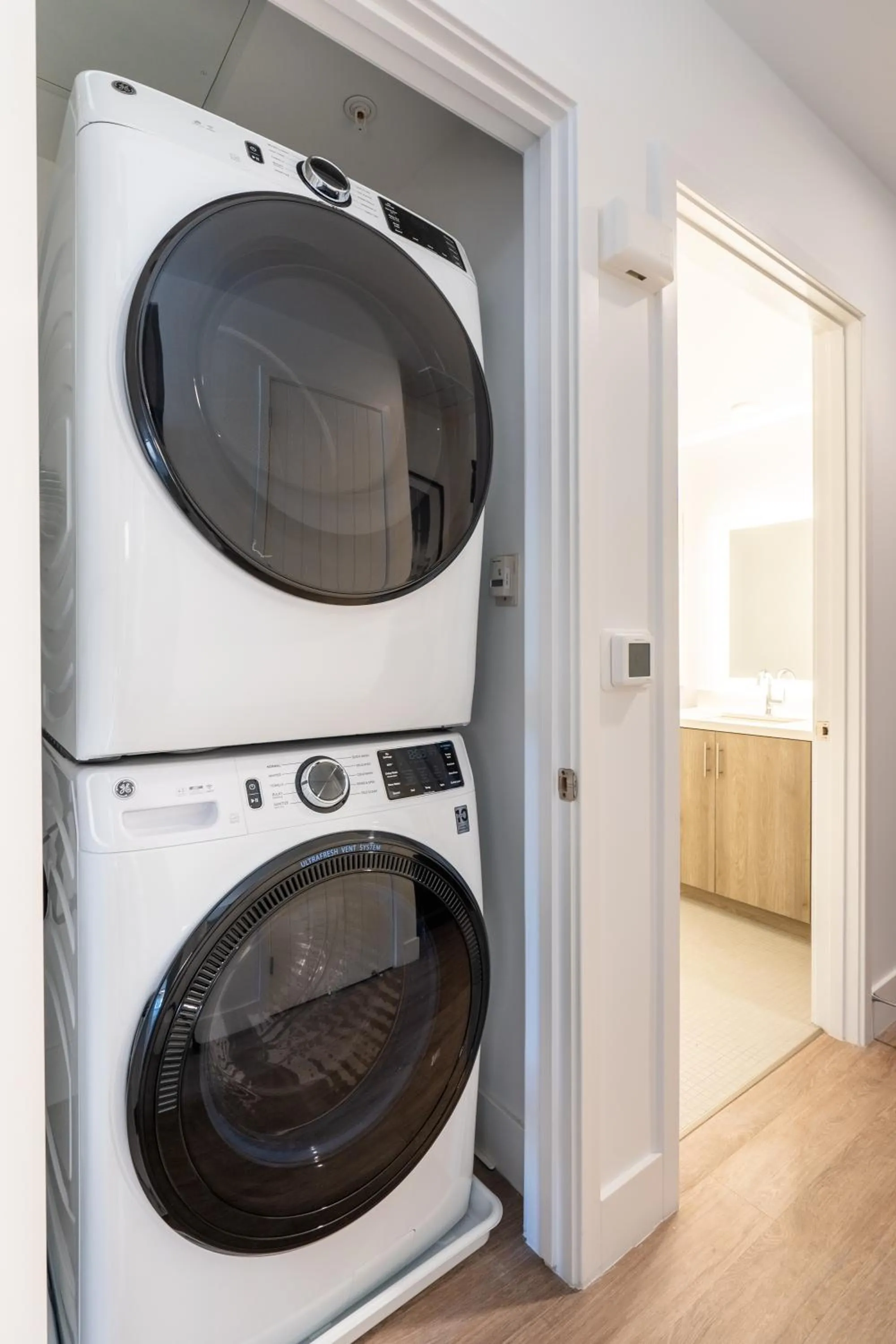 washing machine in Mint House Menlo Park by Kasa