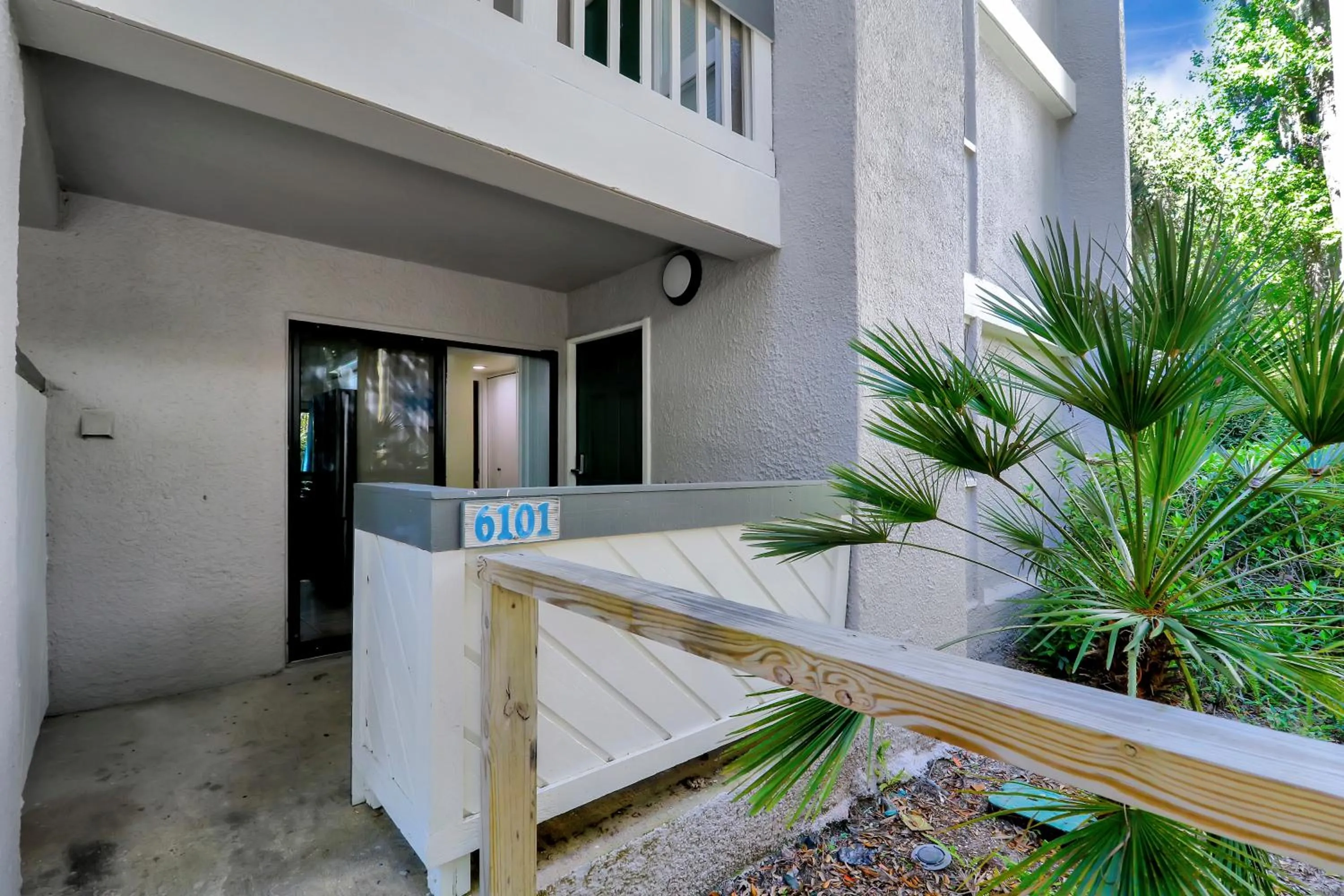 Property building in Treetops 6101