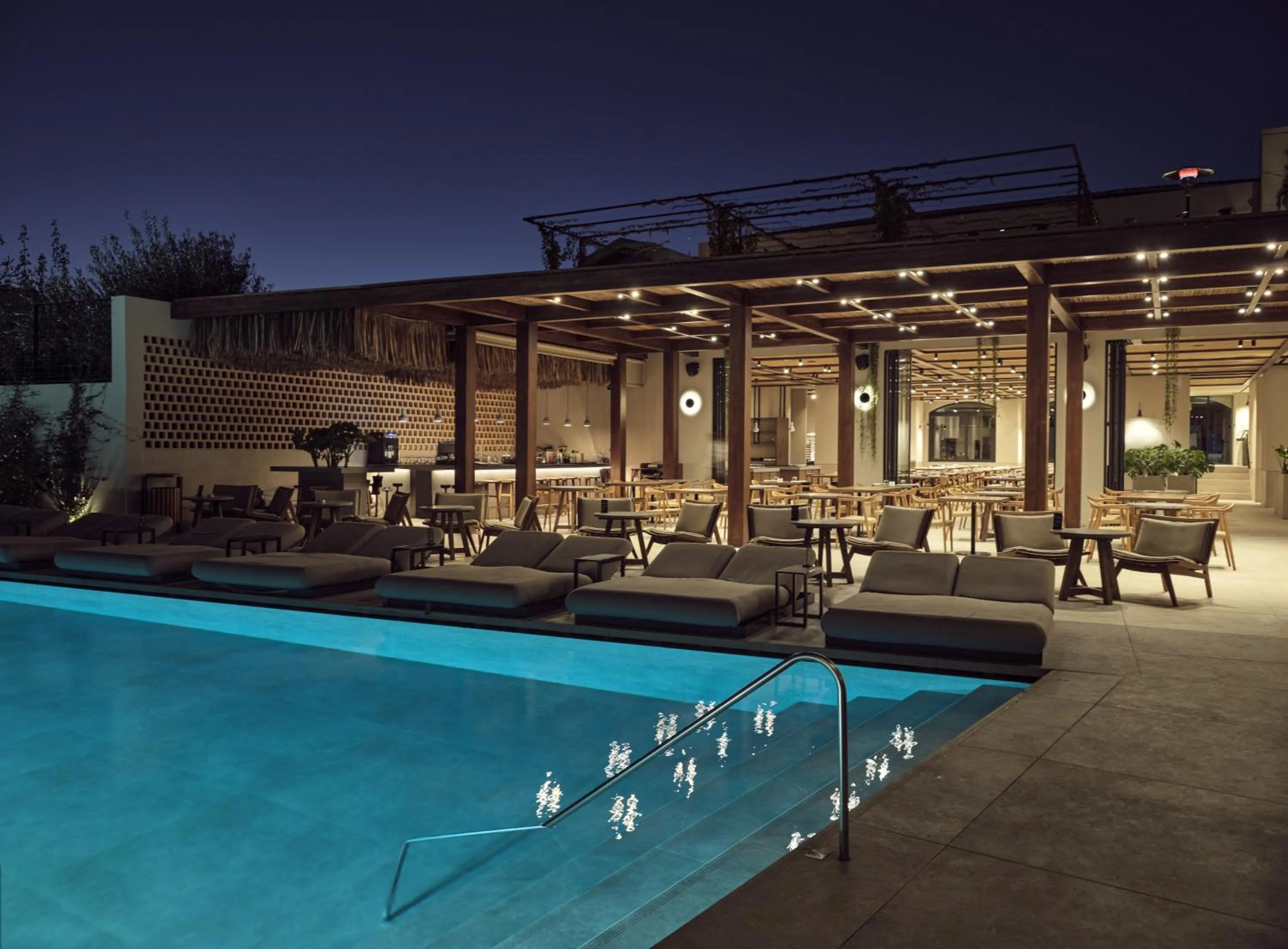 Restaurant/places to eat in Contessina Hotel