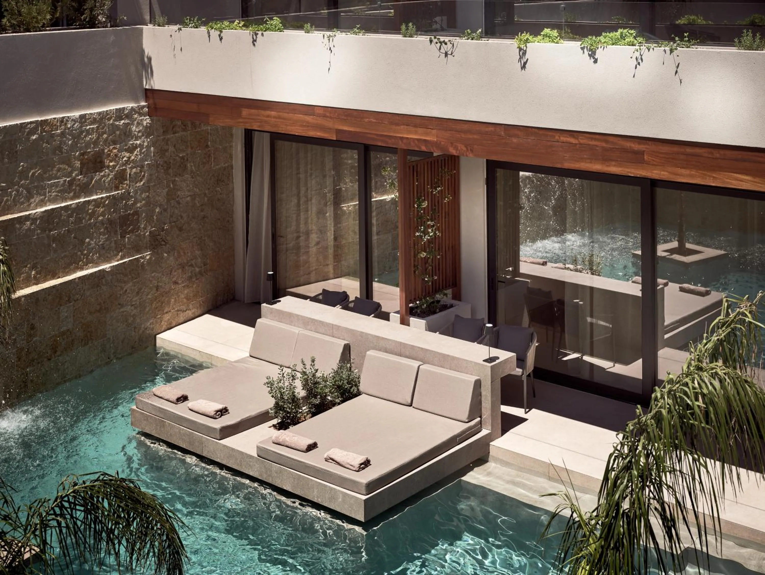 Swimming pool in Contessina Hotel