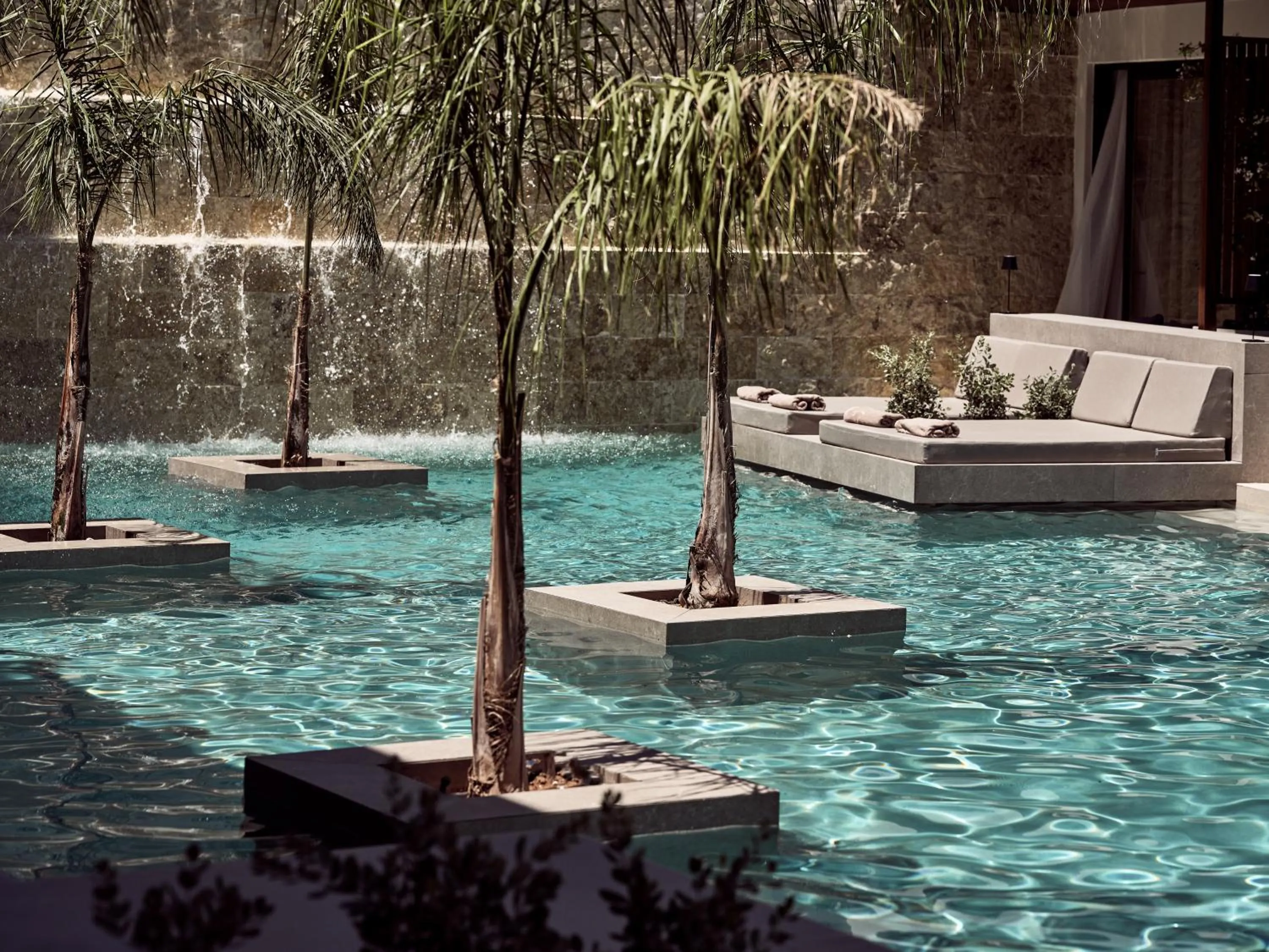 Swimming pool in Contessina Hotel
