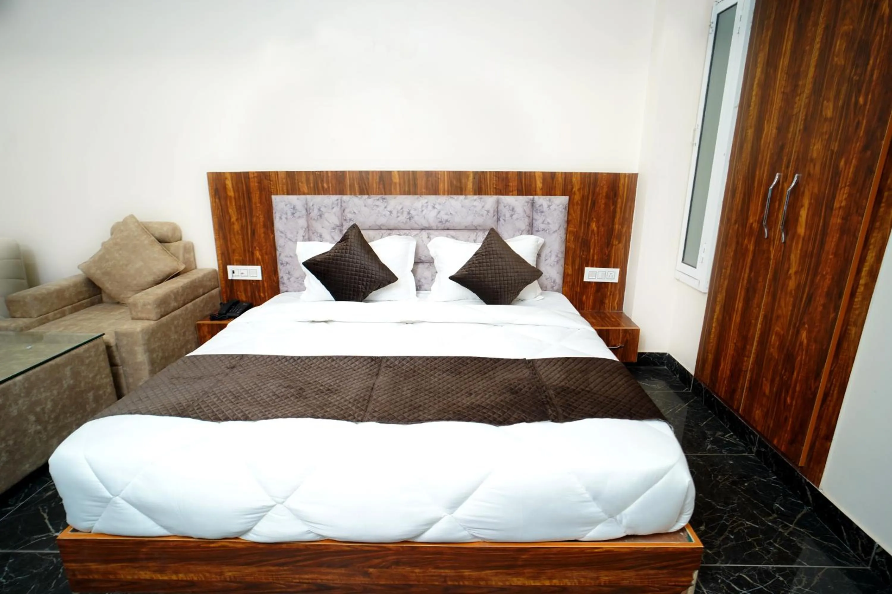 Bed in HOTEL ARSH RFESIDENCY