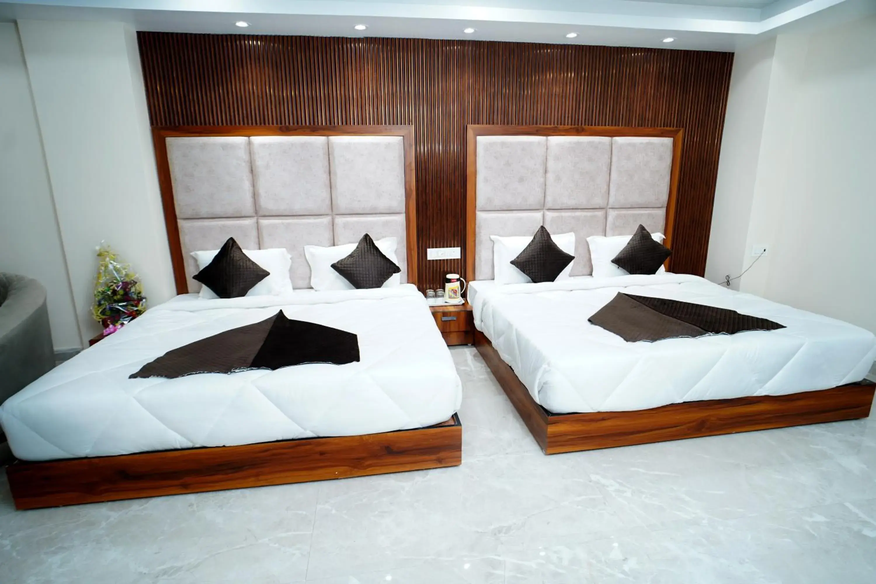 Bed in HOTEL ARSH RFESIDENCY Bed in HOTEL ARSH RFESIDENCY