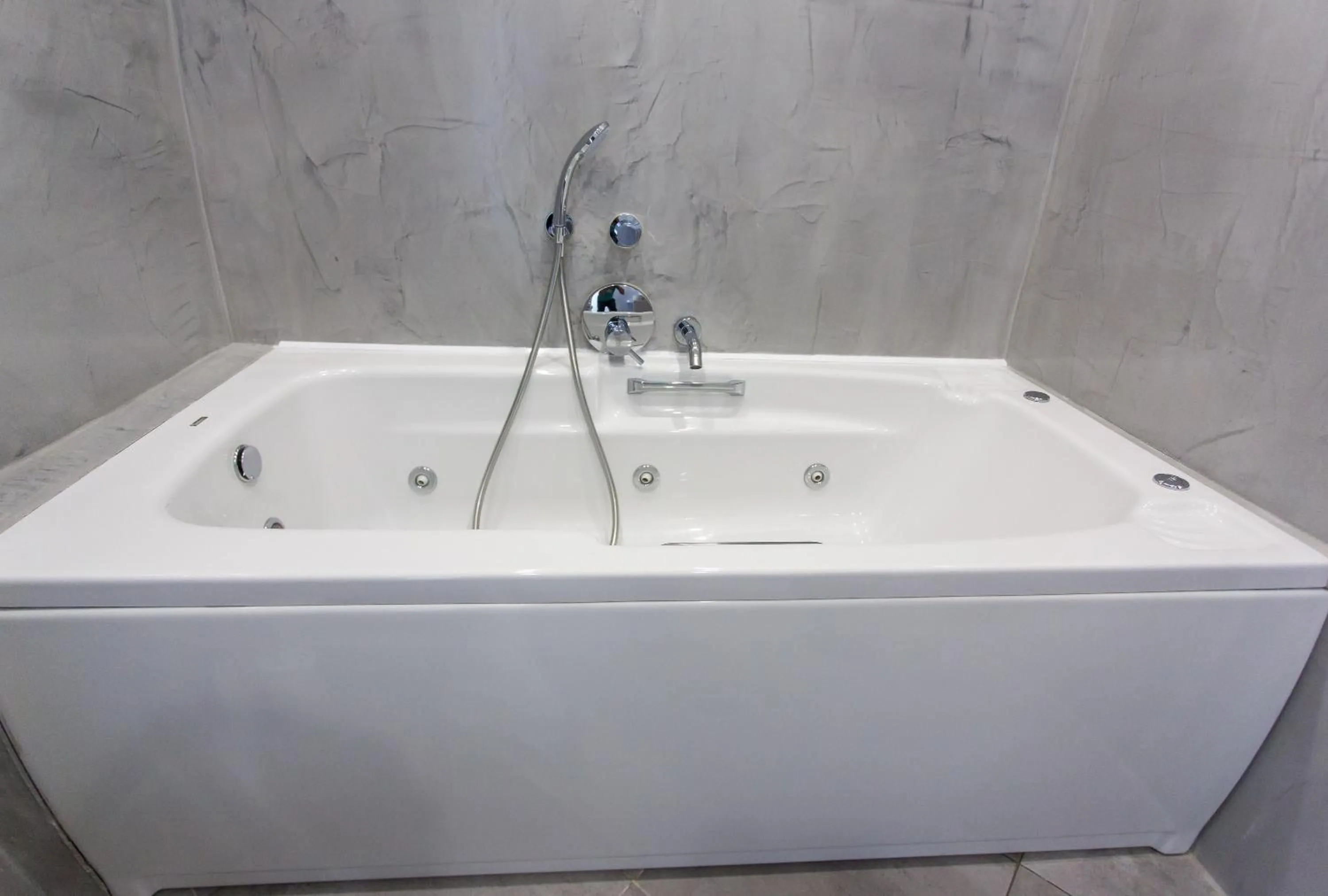 Bathroom in Sunset Hotel