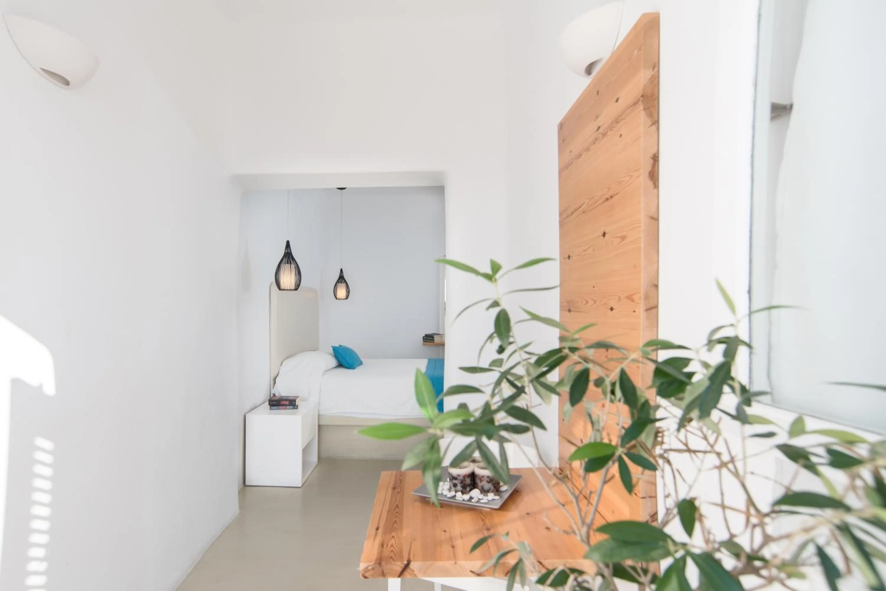 Bedroom, Bed in Sunset Hotel