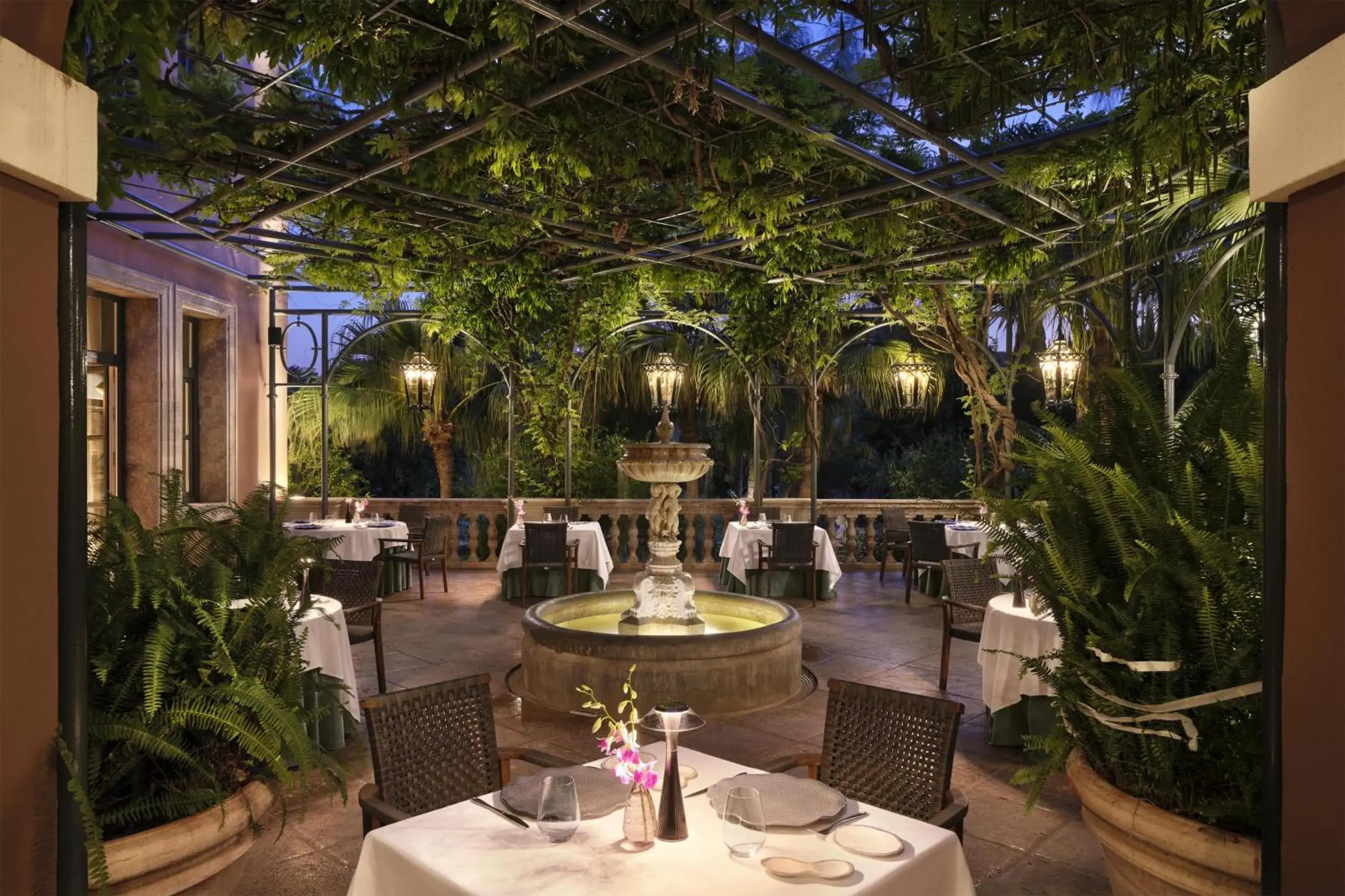 Restaurant/places to eat in Anantara Villa Padierna Palace Benahavís Marbella Resort - A Leading Hotel of the World Restaurant/places to eat in Anantara Villa Padierna Palace Benahavís Marbella Resort - A Leading Hotel of the World