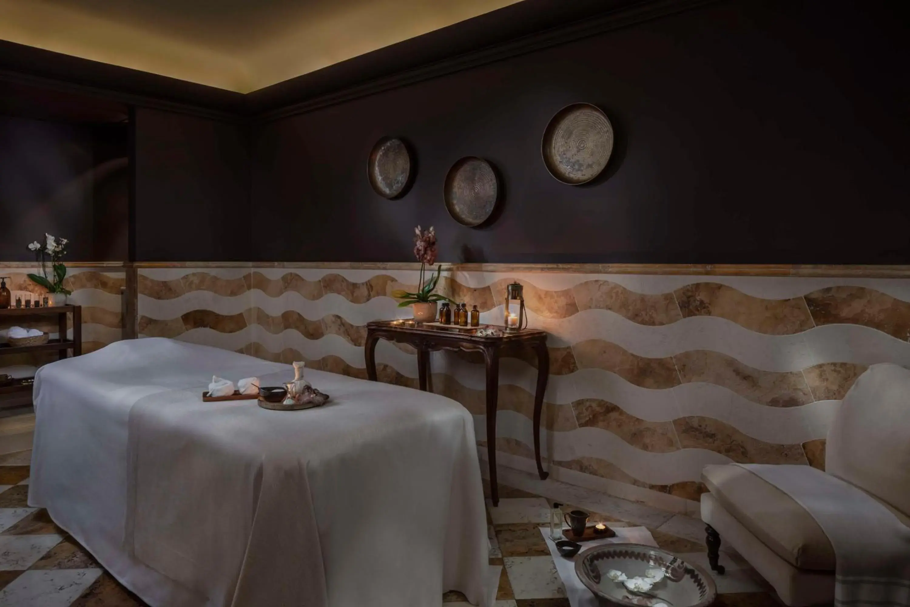 Spa and wellness centre/facilities, Bed in Anantara Villa Padierna Palace Benahavís Marbella Resort - A Leading Hotel of the World Spa and wellness centre/facilities, Bed in Anantara Villa Padierna Palace Benahavís Marbella Resort - A Leading Hotel of the World