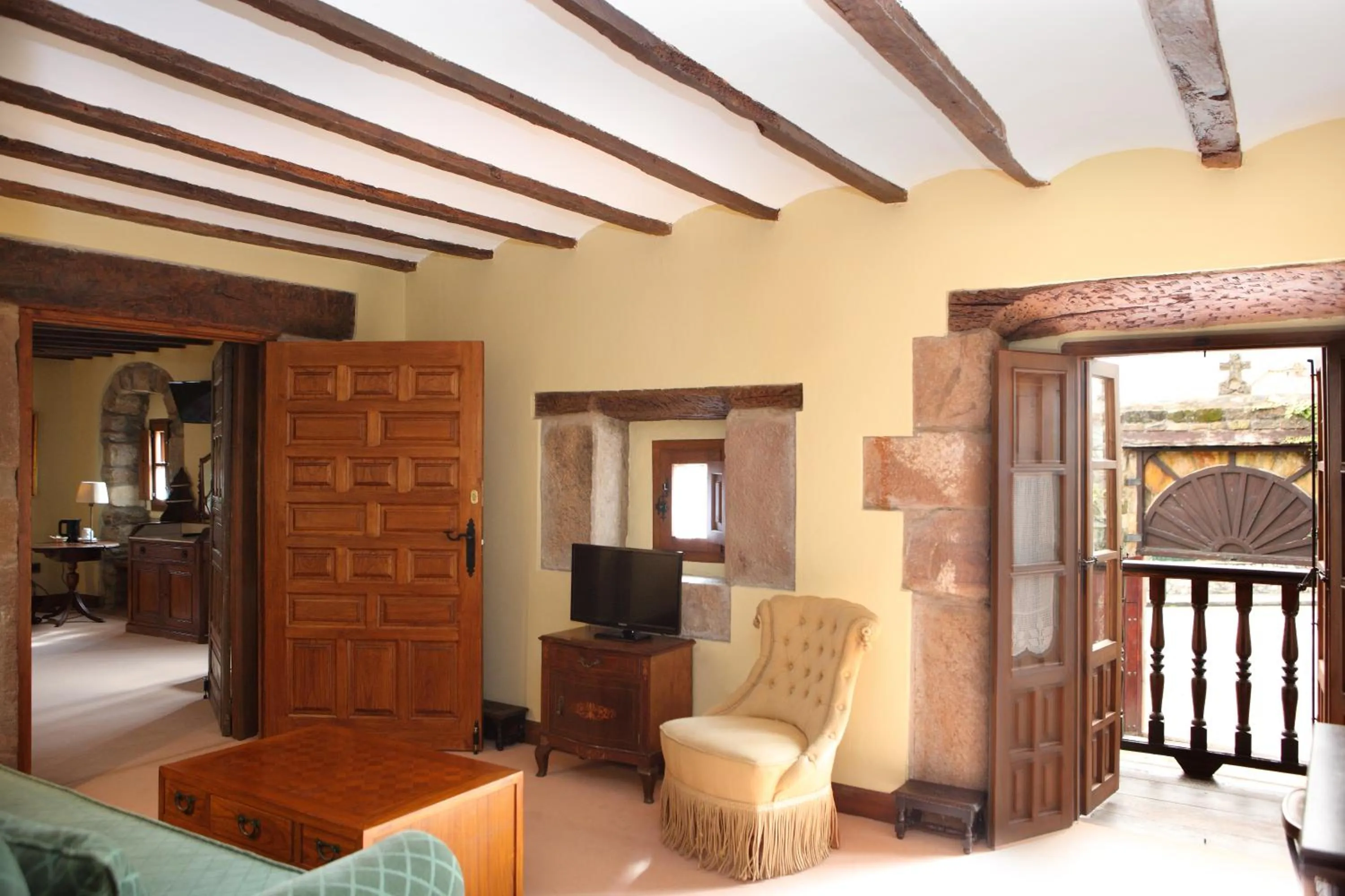 Decorative detail in Posada La Torre de La Quintana