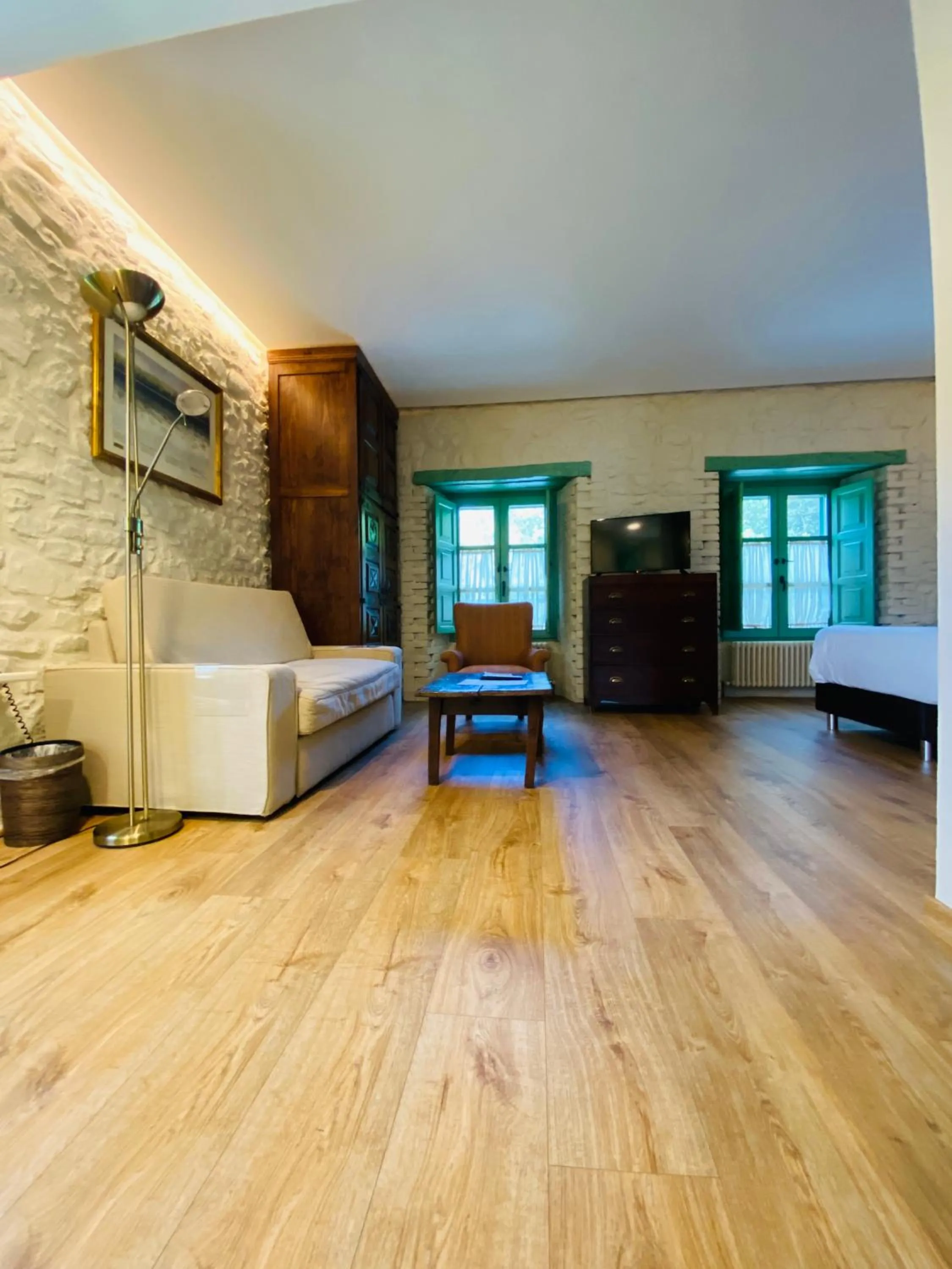 Photo of the whole room in Posada La Torre de La Quintana