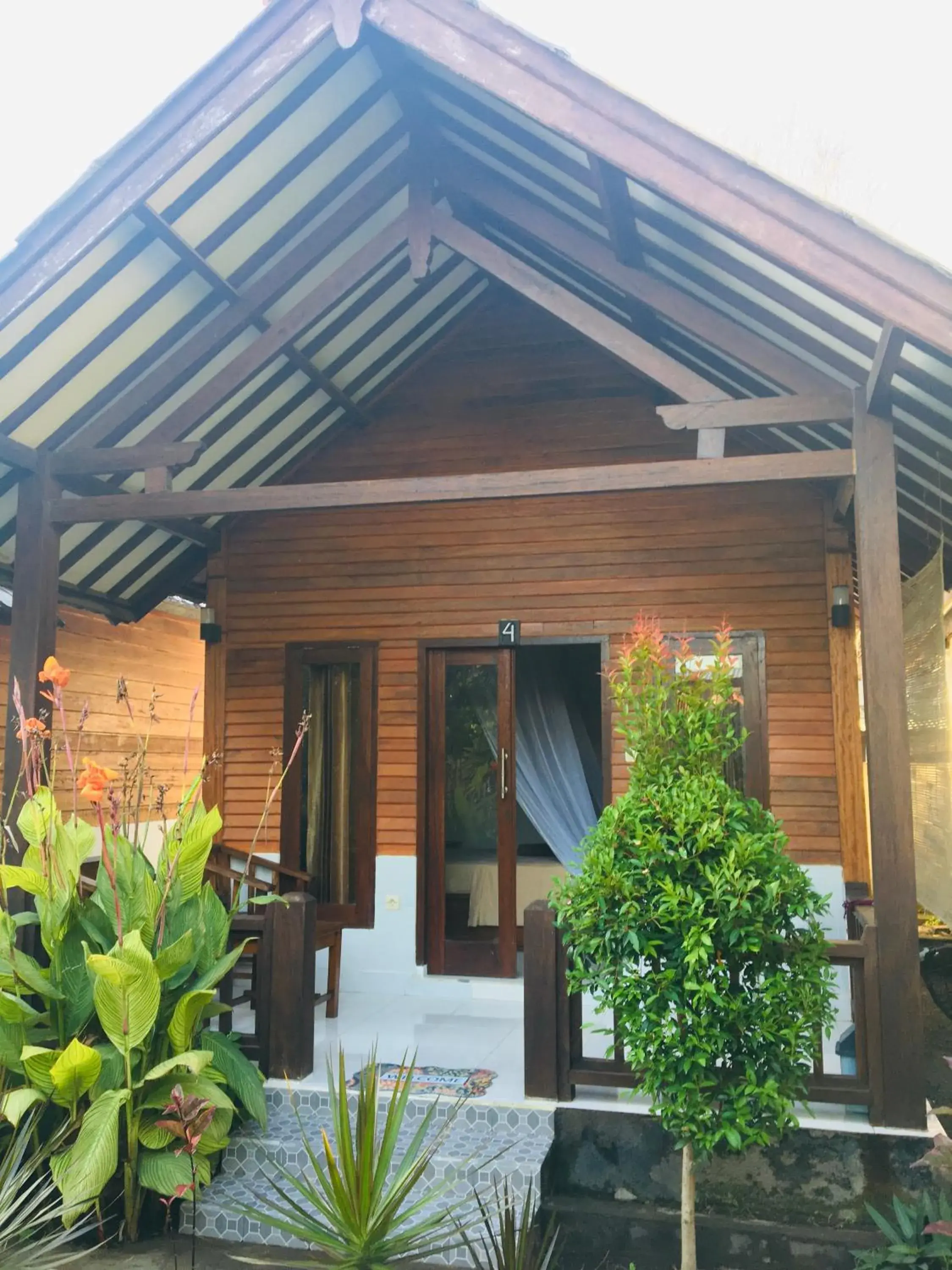 Double Room with Garden View in Puring Bungalows Double Room with Garden View in Puring Bungalows