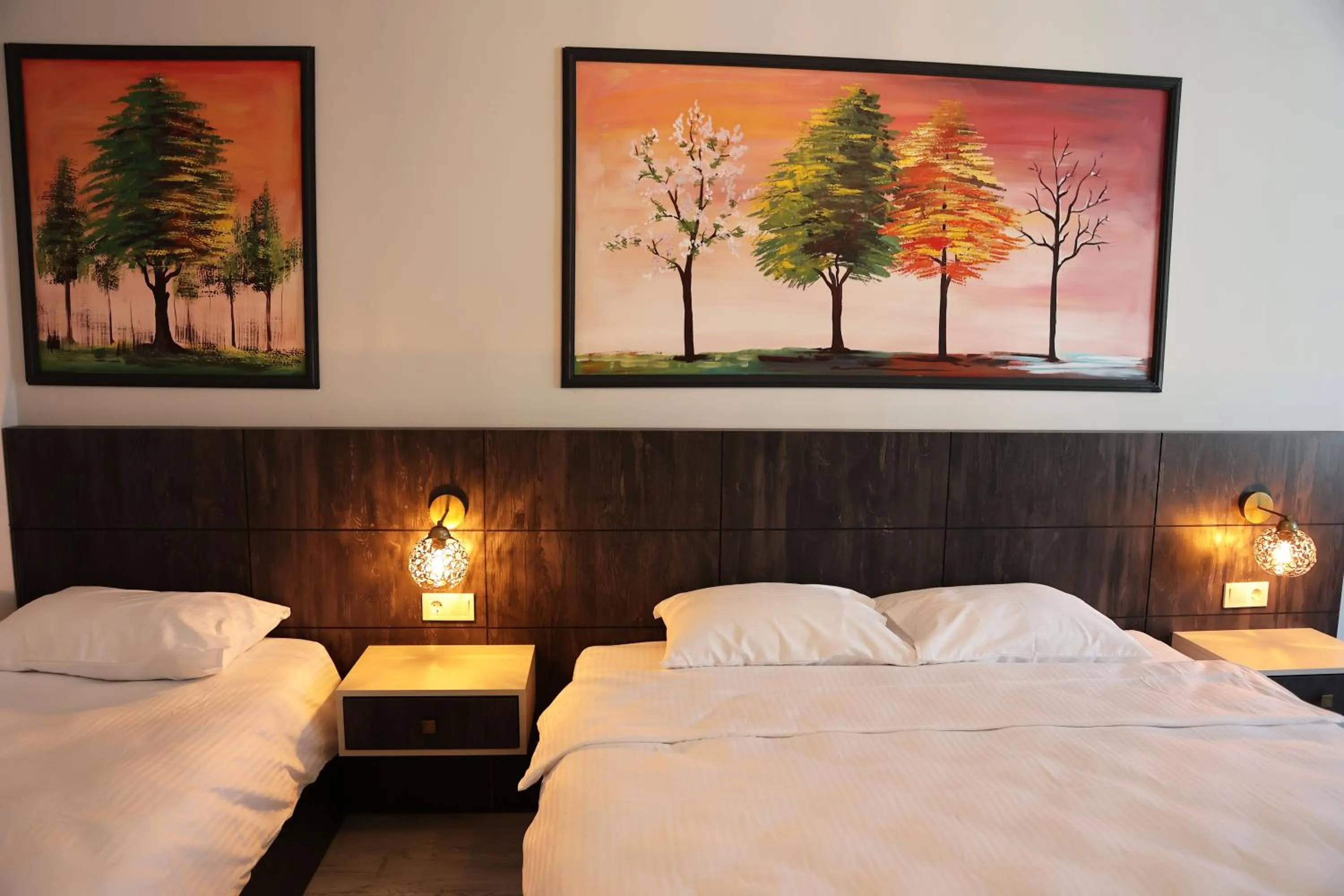 Bed in SAR-PER Hotel