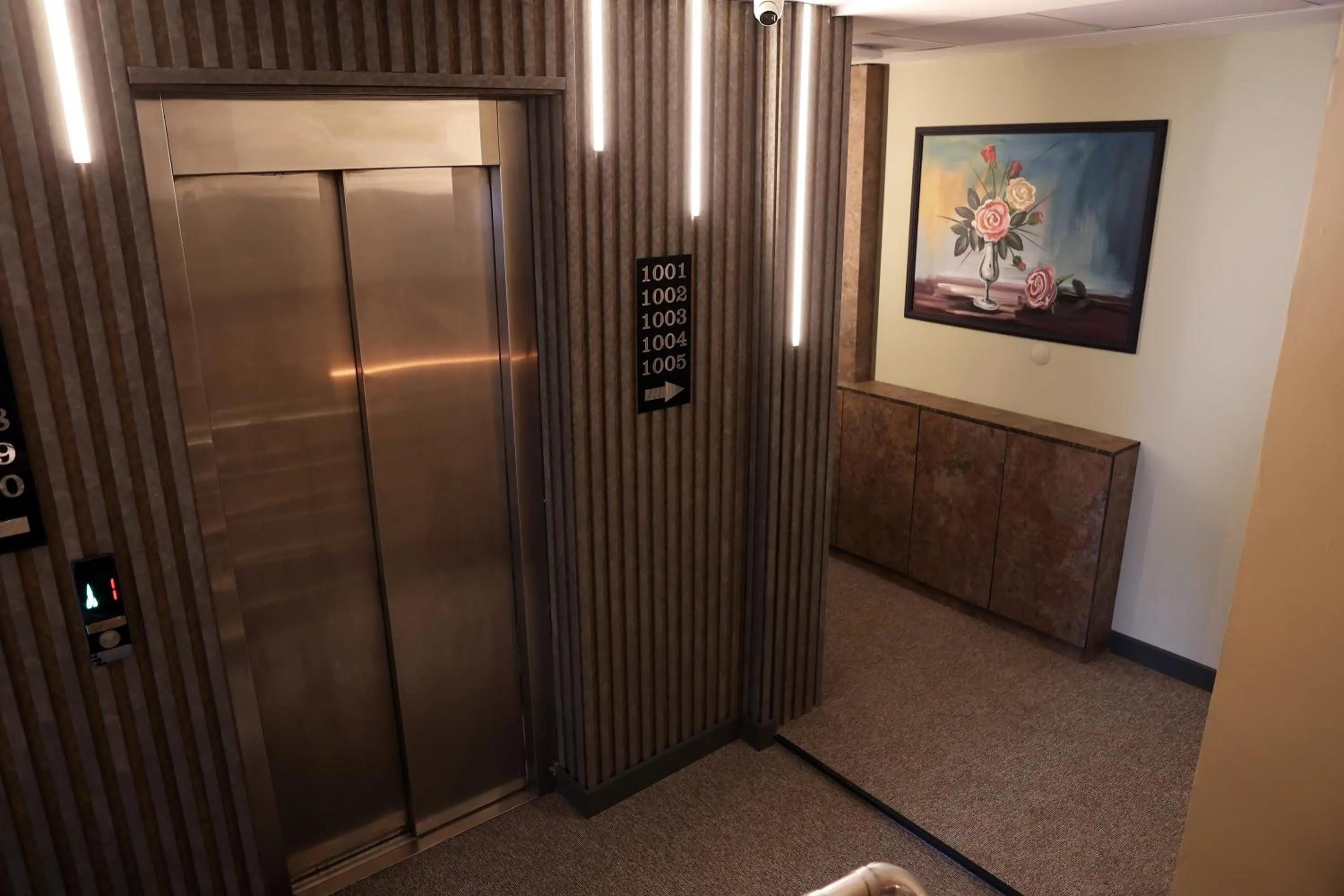 elevator in SAR-PER Hotel