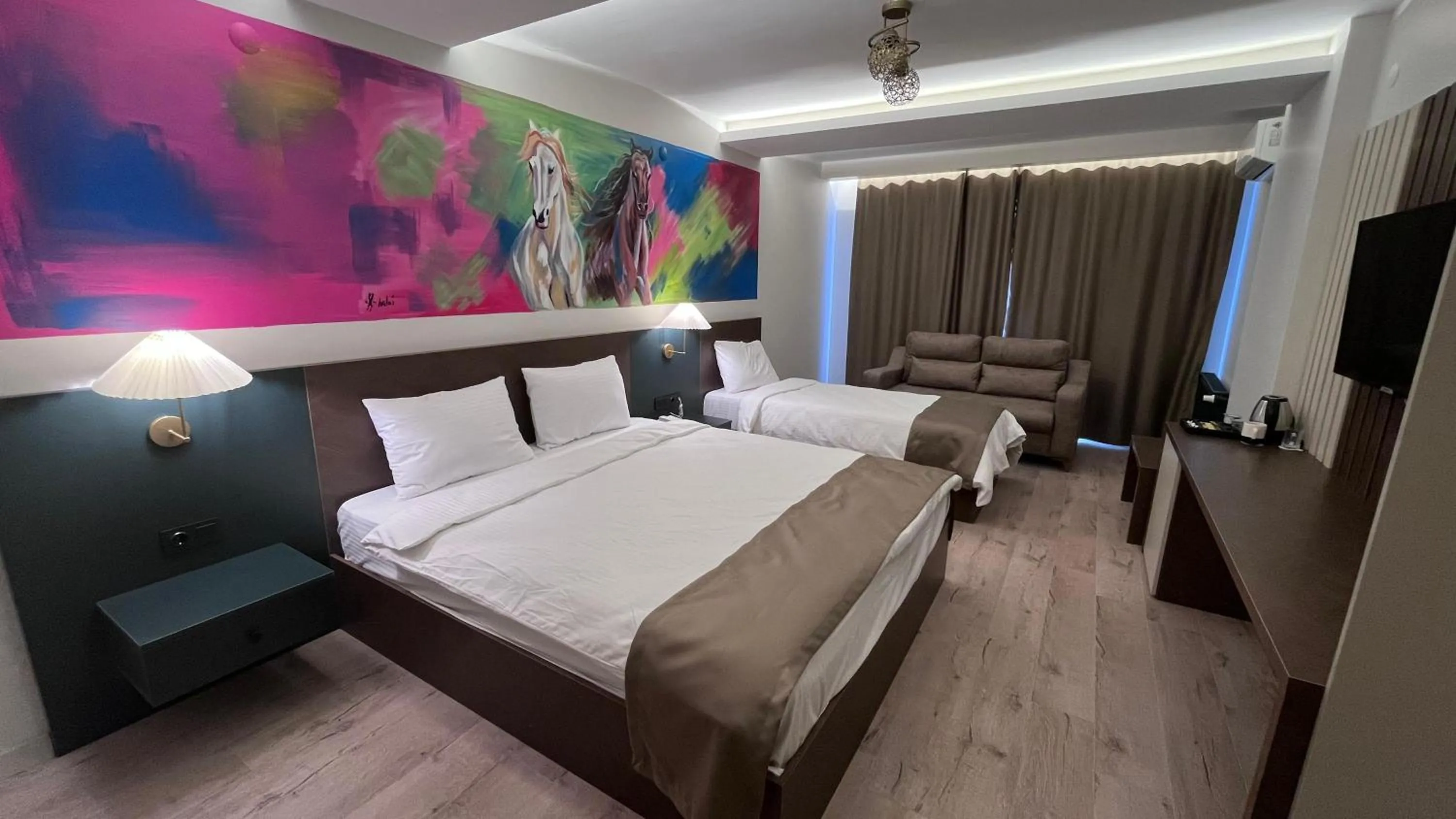 Bed in SAR-PER Hotel