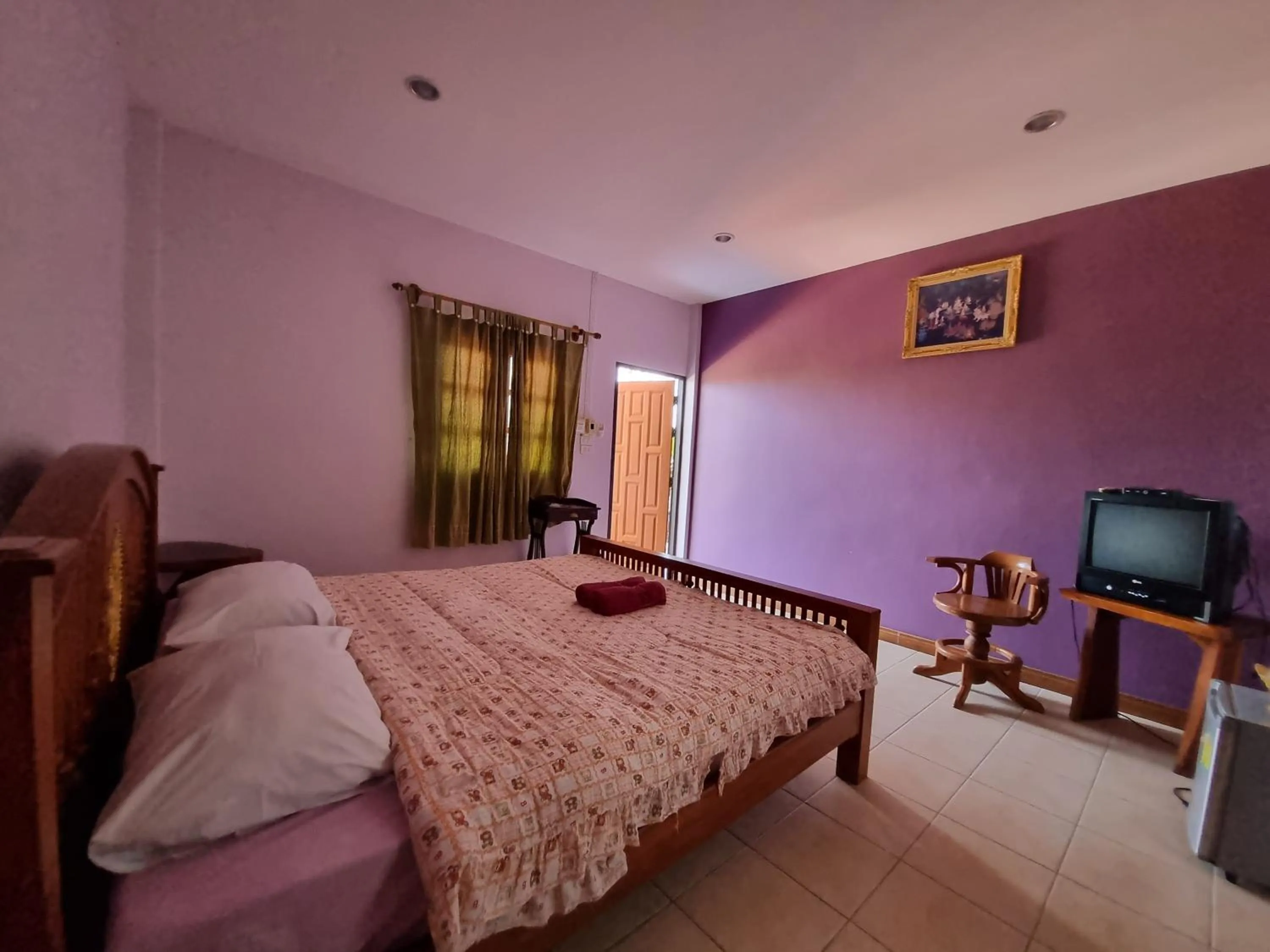 Bed in Sawasdee Sichang