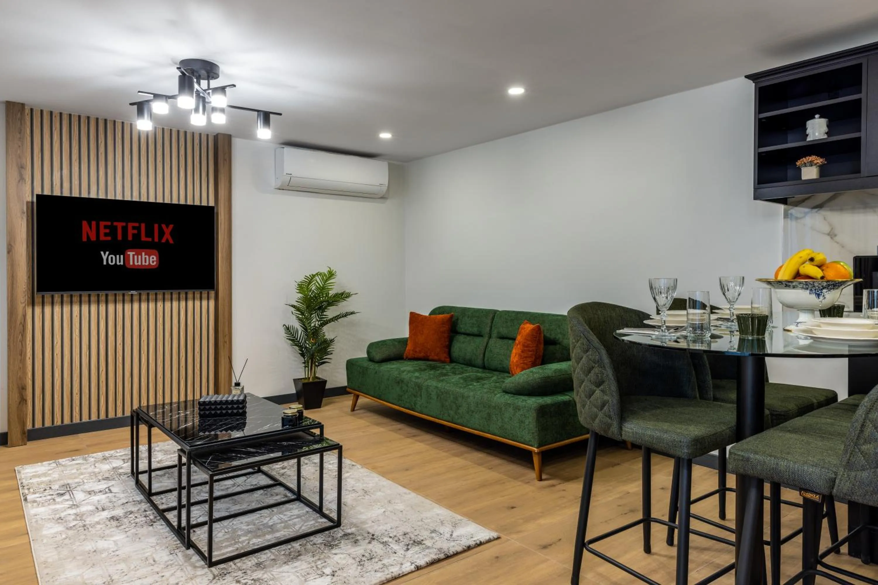 Living room in BayMari Suites City Life