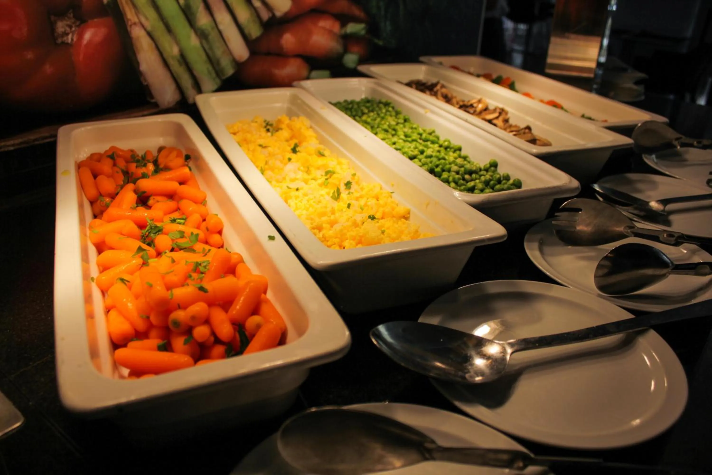 Food in Flamingo Beach Resort - Adults Recommended