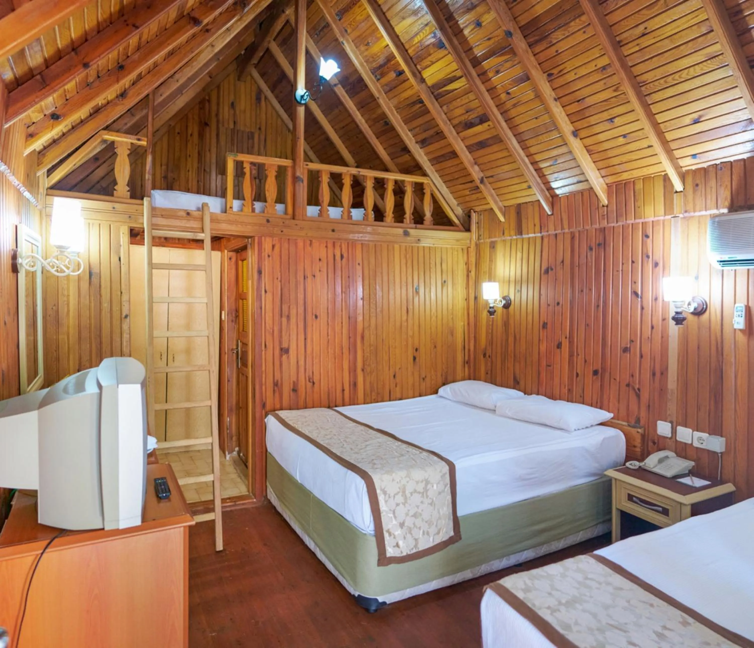 Bed in Clover Magic Nova Beach Hotel