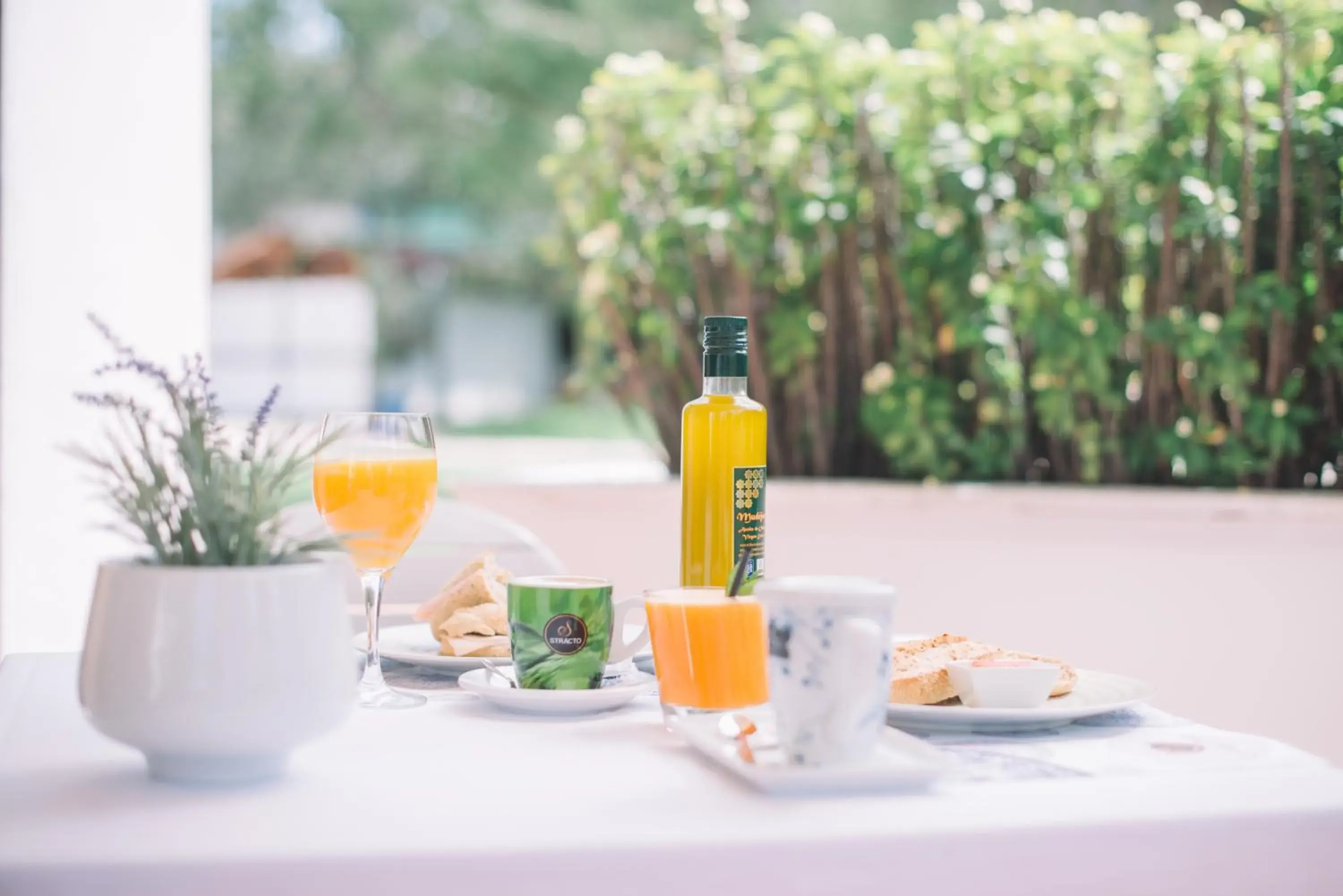 Breakfast in Cortijo Chico Málaga Airport Breakfast in Cortijo Chico Málaga Airport