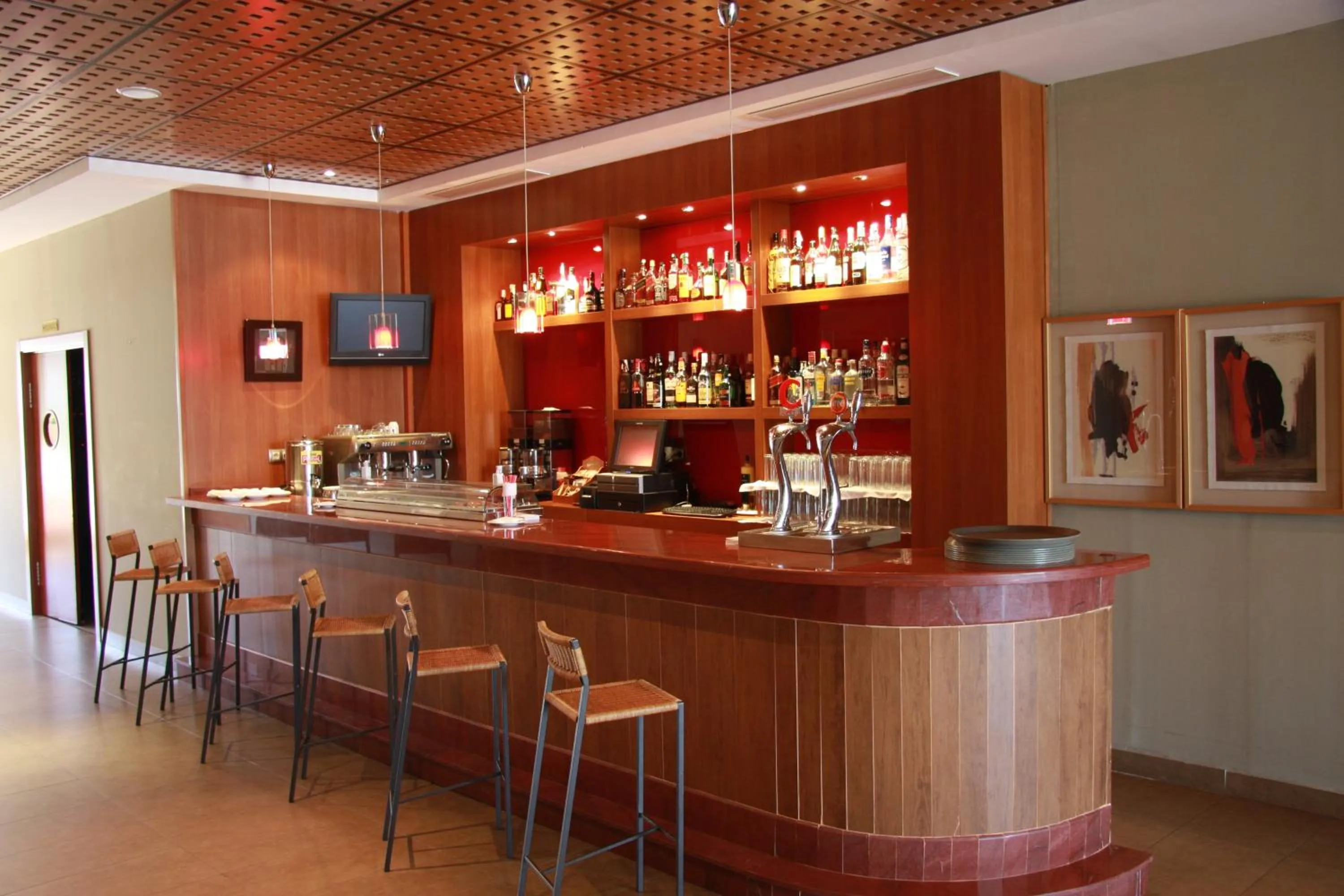 Drinks in Cortijo Chico Málaga Airport