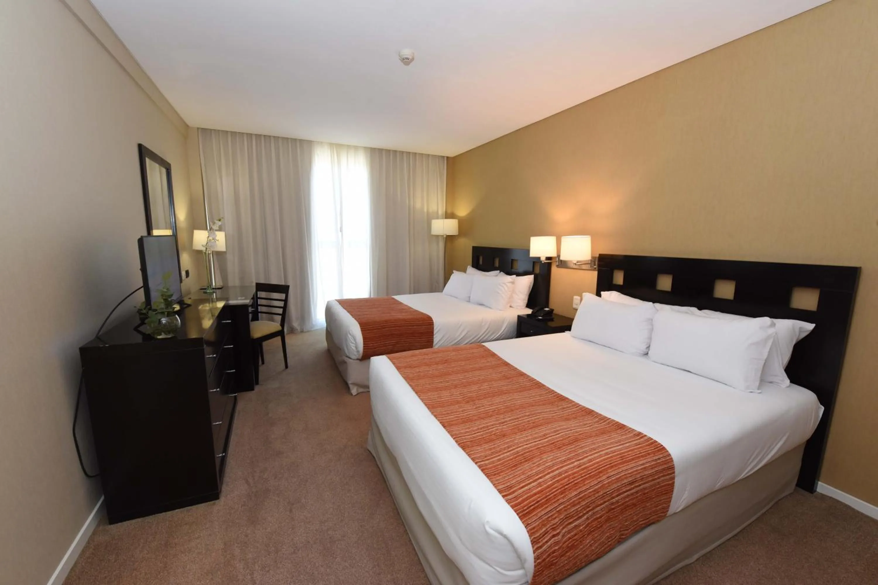 Bedroom, Bed in Camberland Resort & Spa Ramallo