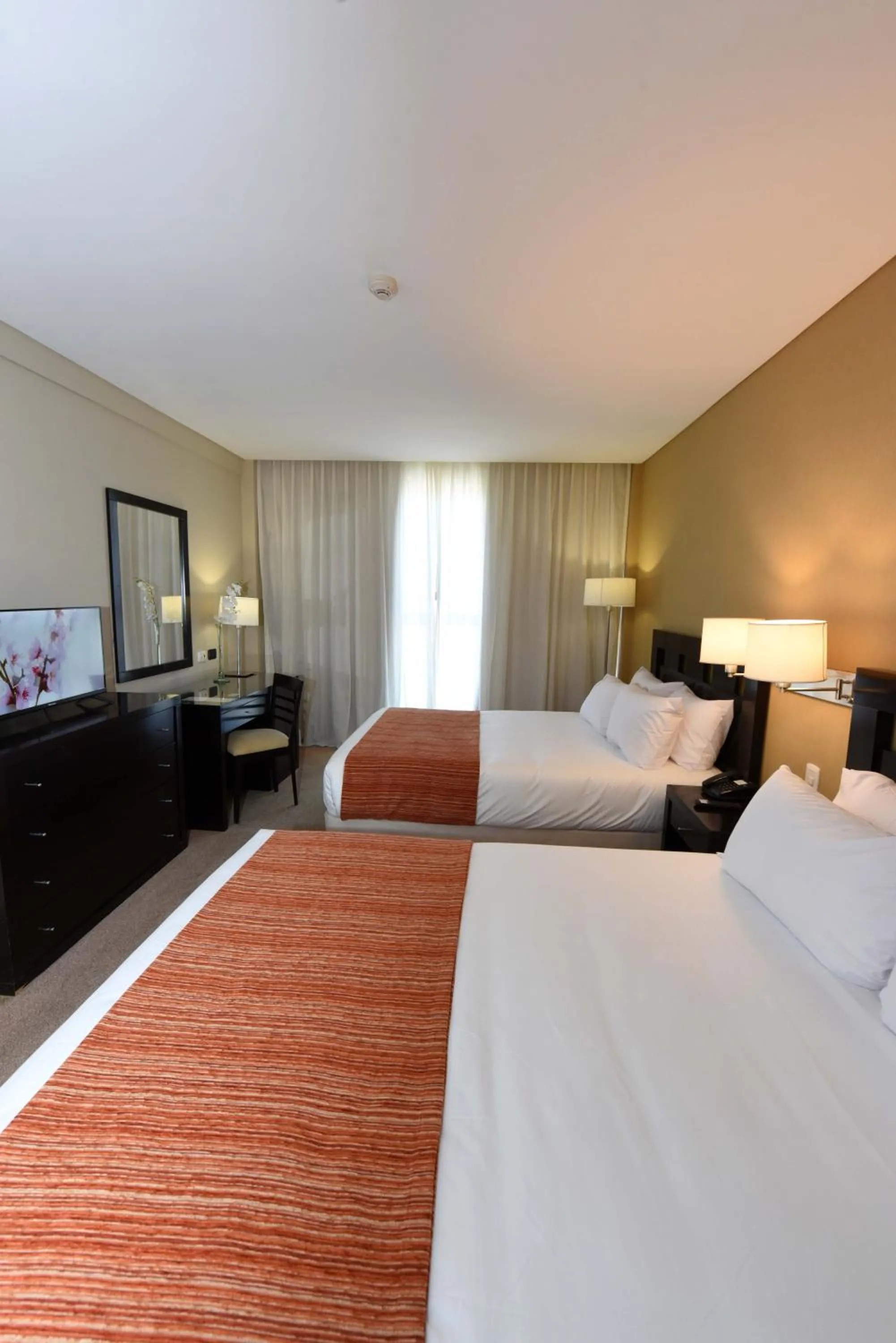 Bedroom, Bed in Camberland Resort & Spa Ramallo