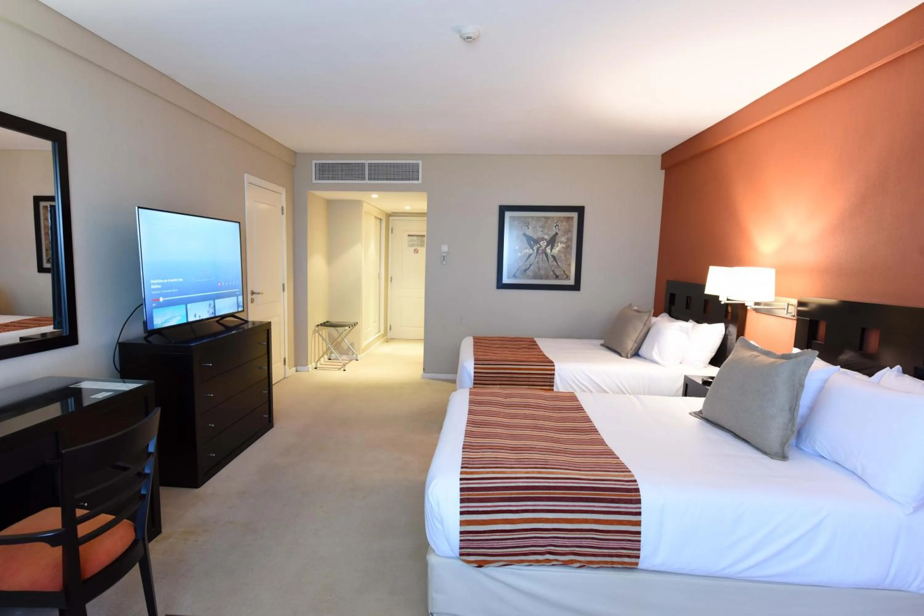 Bed in Camberland Resort & Spa Ramallo