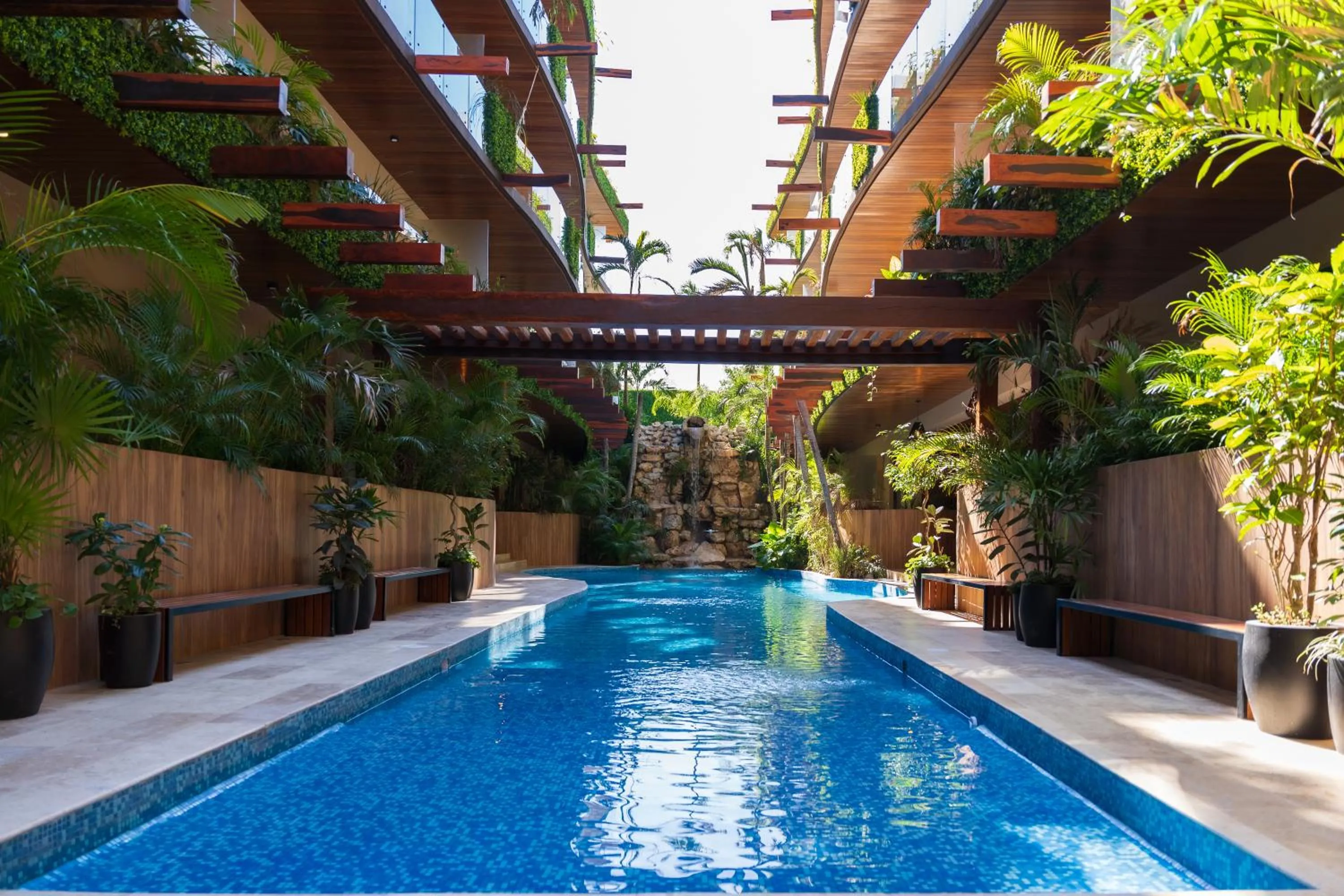 Day in Luxurious Studio in Menesse Tulum Pool Gym Cinema By Yeah