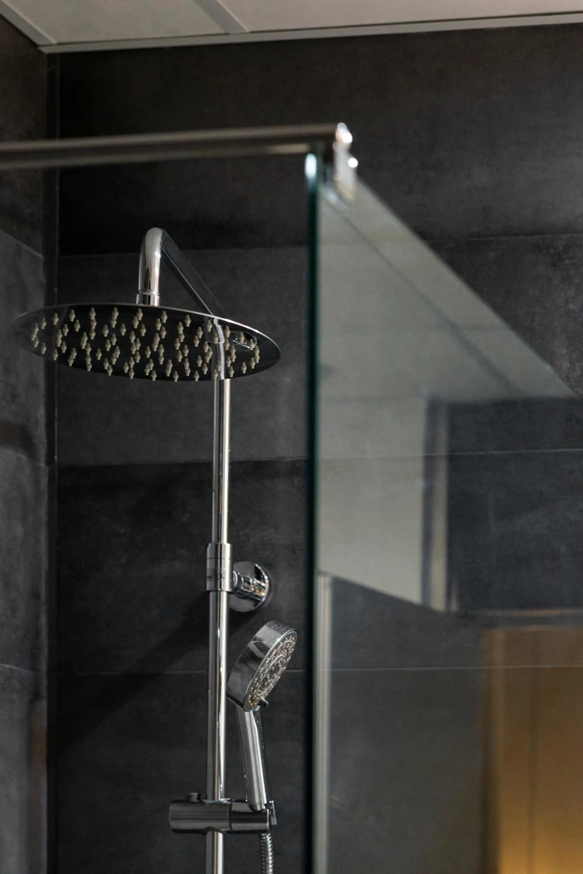 Bathroom in Blanq Carmen Hotel