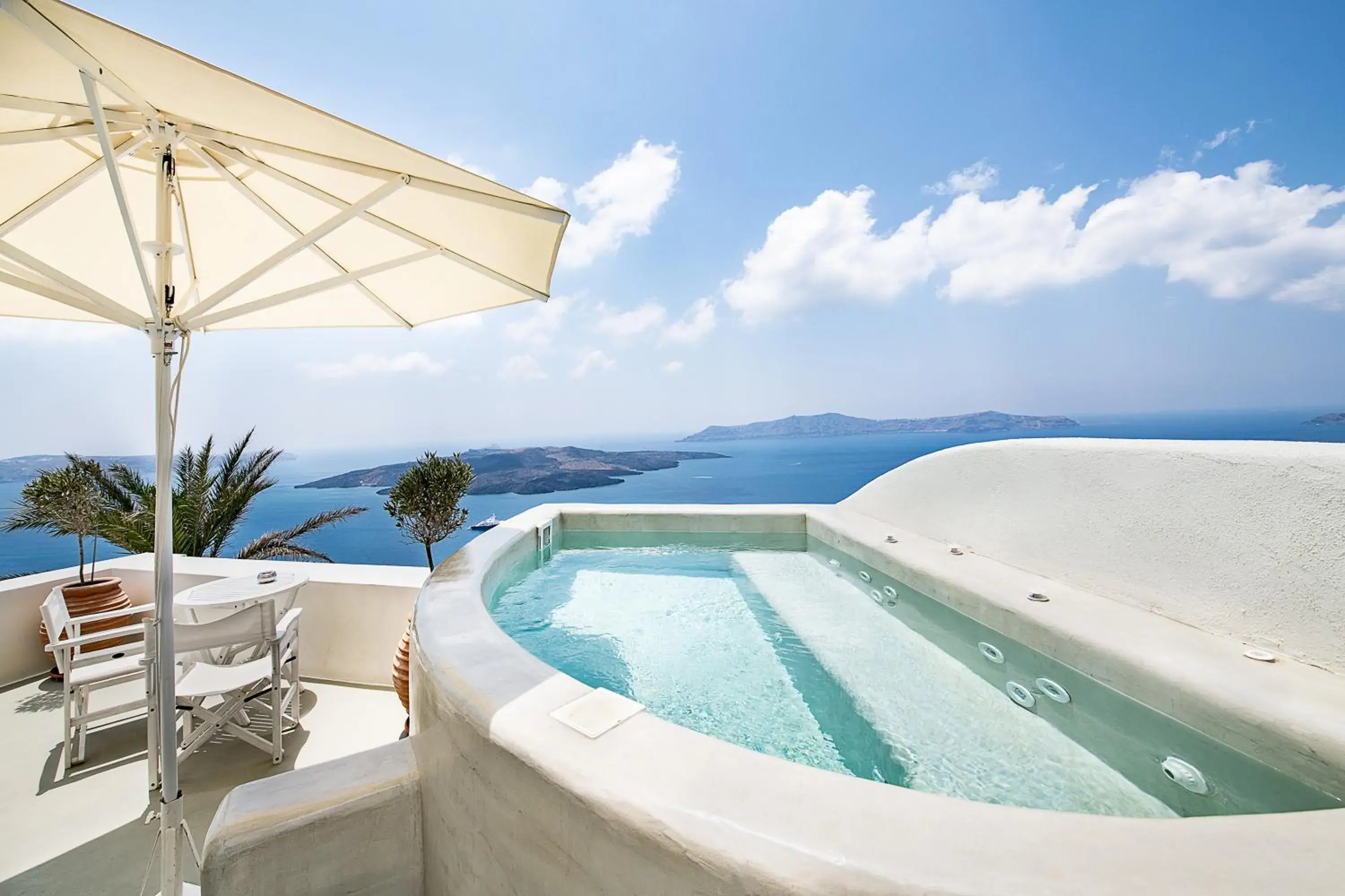 Sea view in Pantelia Suites Sea view in Pantelia Suites