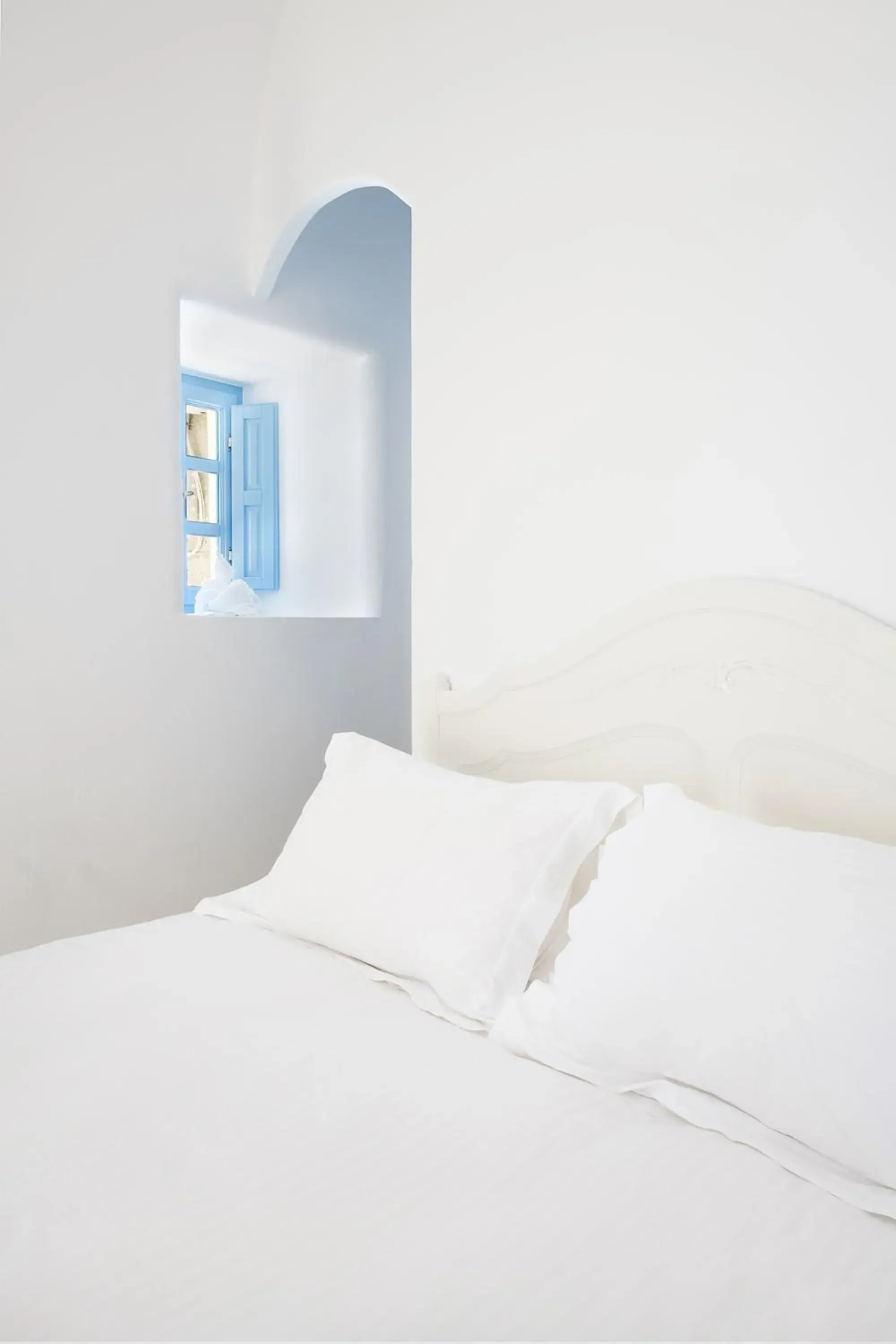 Photo of the whole room, Bed in Pantelia Suites Photo of the whole room, Bed in Pantelia Suites