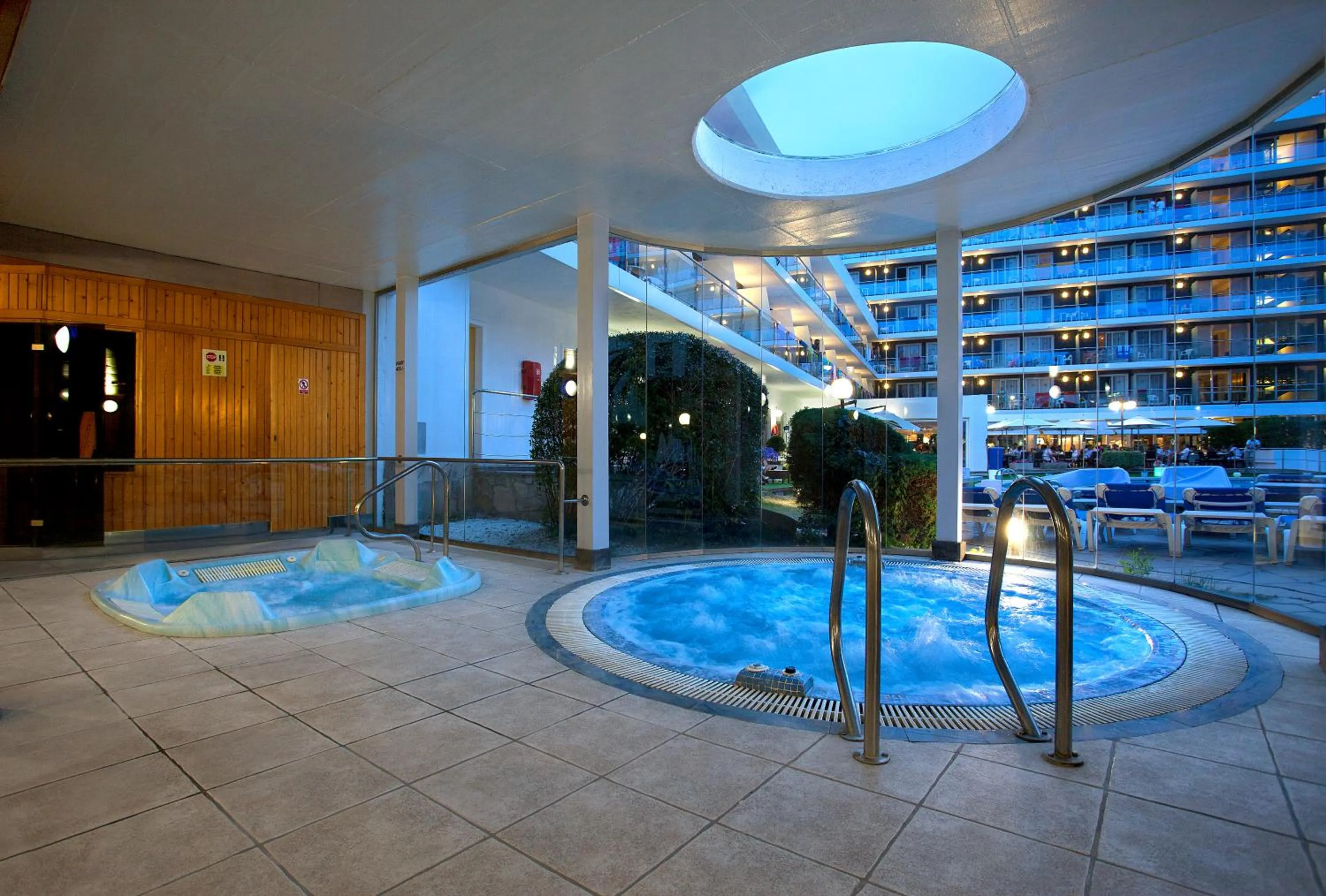 Hot Tub in Hotel Anabel