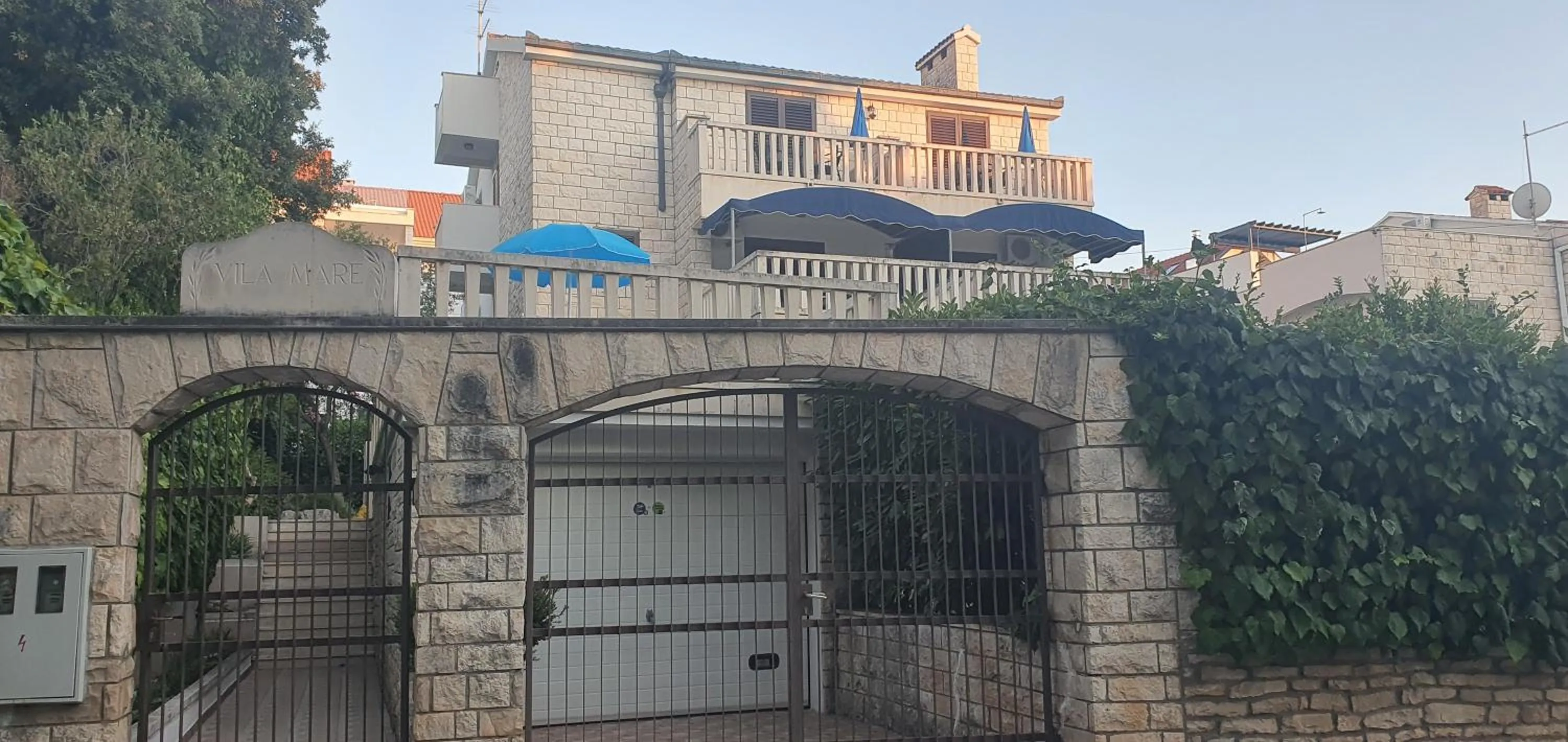 Facade/entrance in VILLA MARE