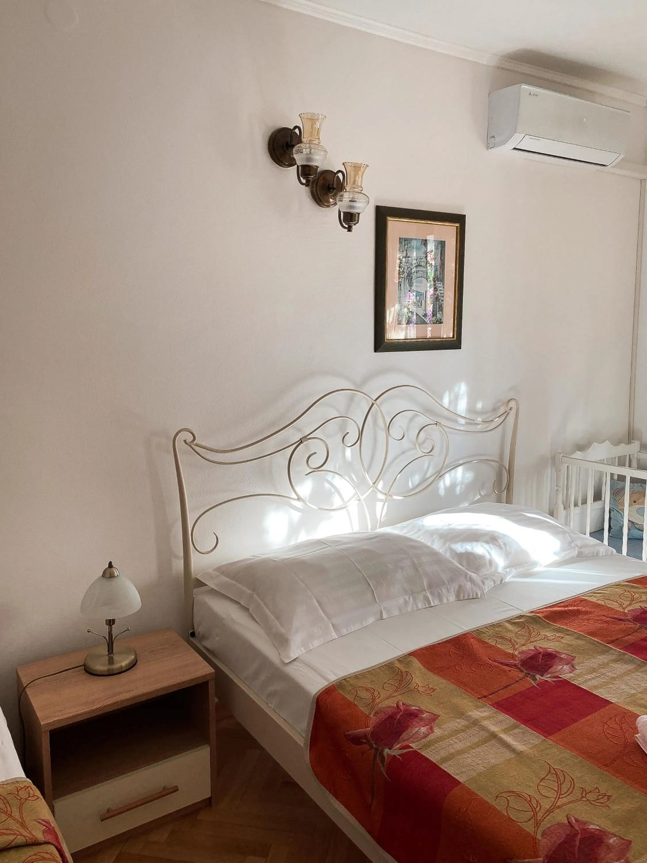 Photo of the whole room, Bed in VILLA MARE