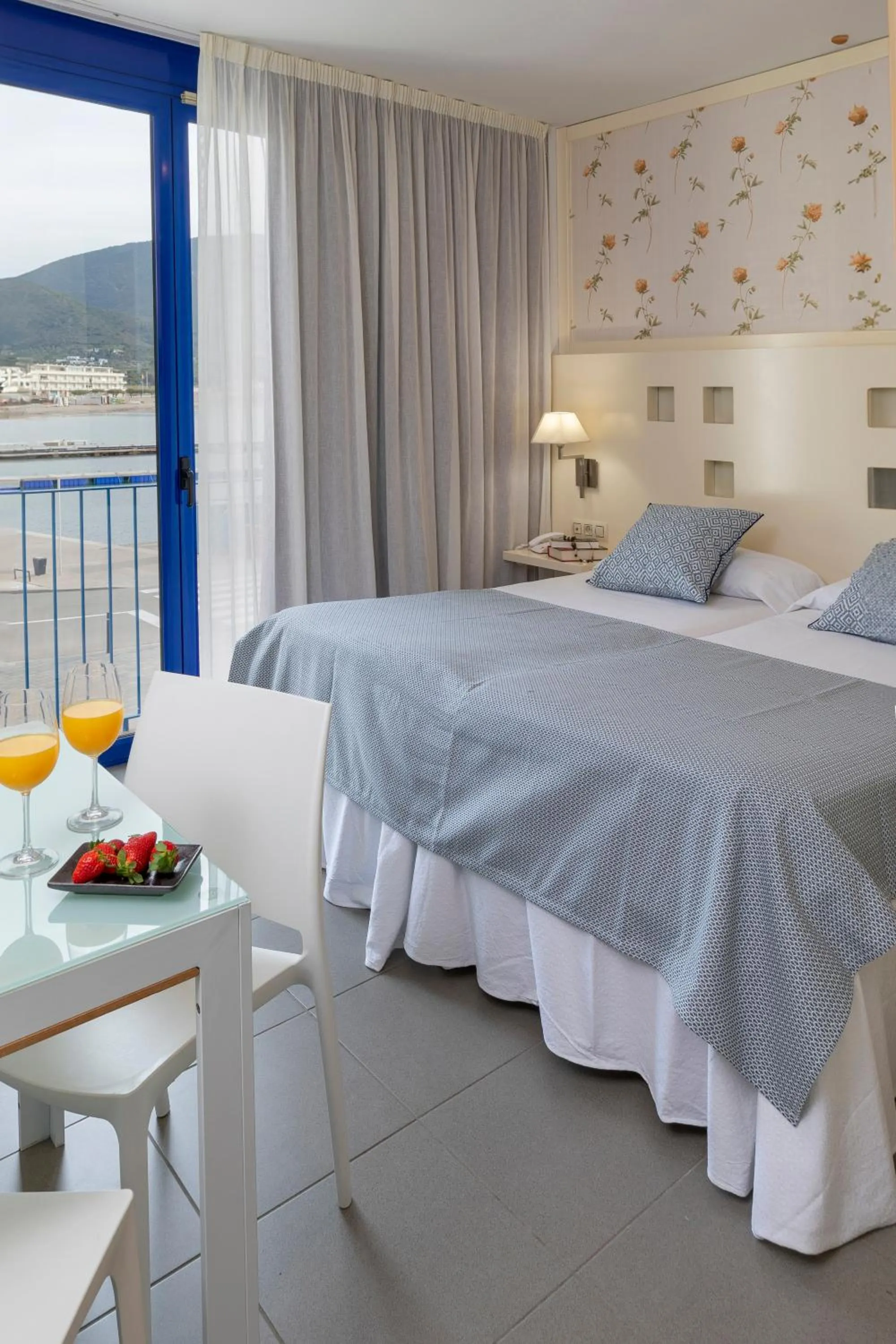 Bed in Hotel Spa Cap de Creus