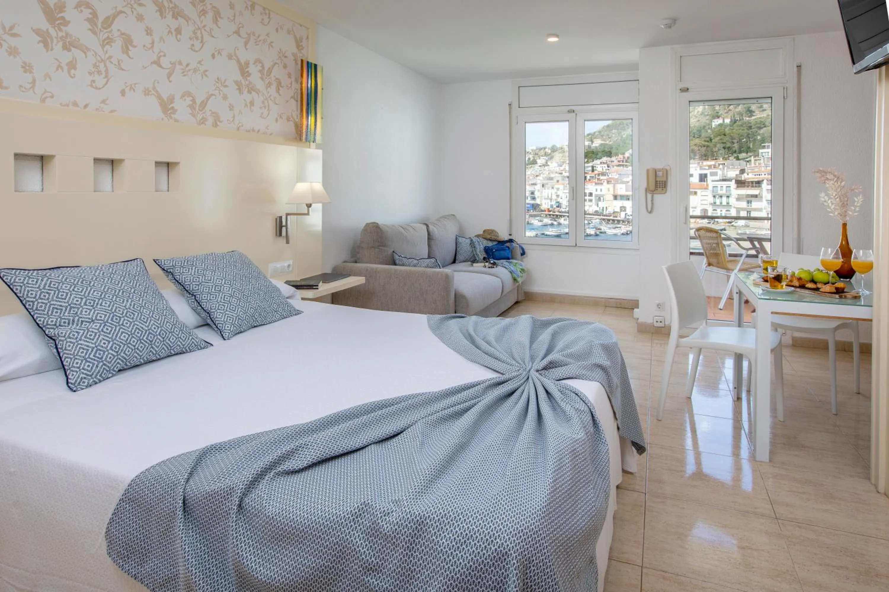 Bed in Hotel Spa Cap de Creus