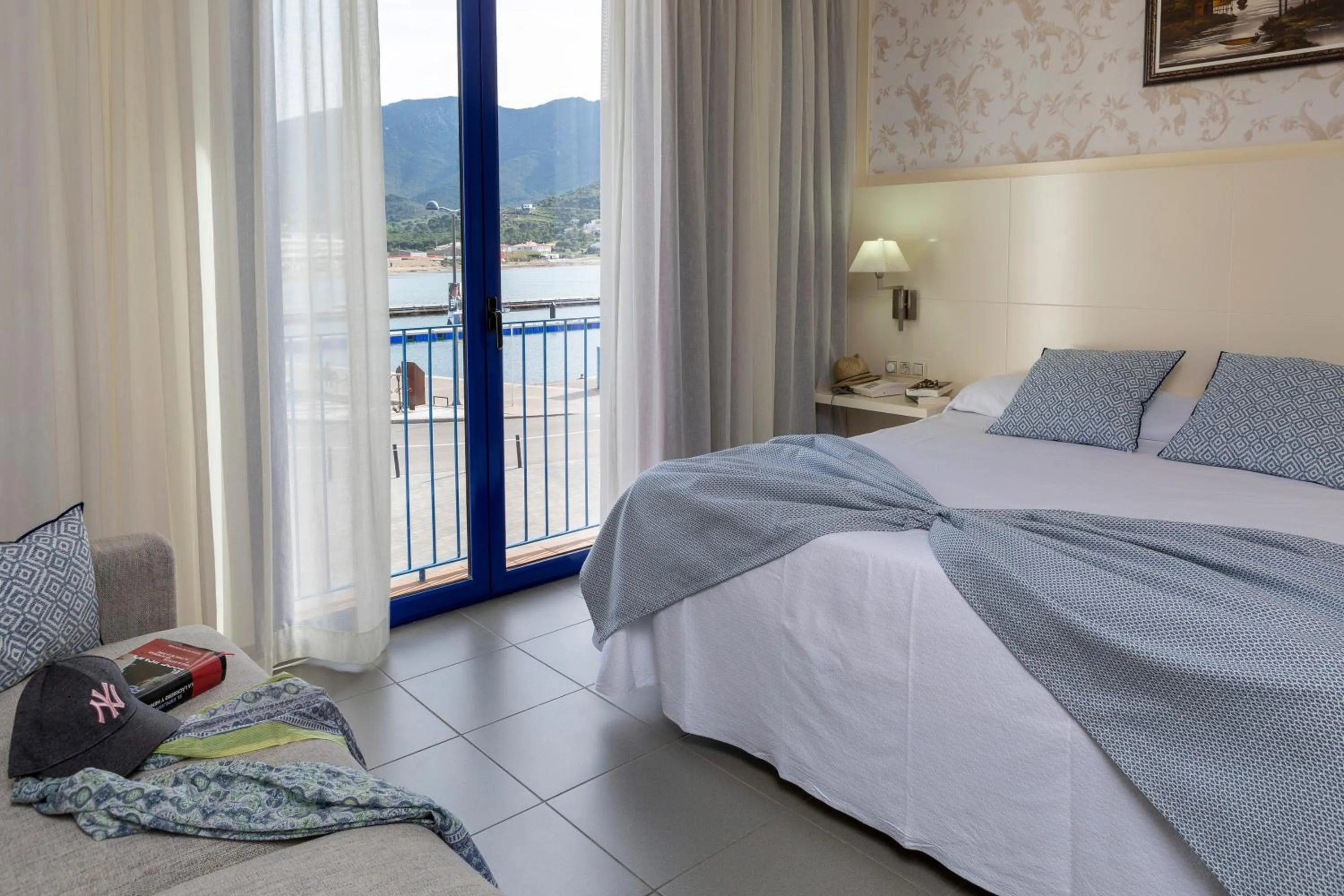 Bed in Hotel Spa Cap de Creus