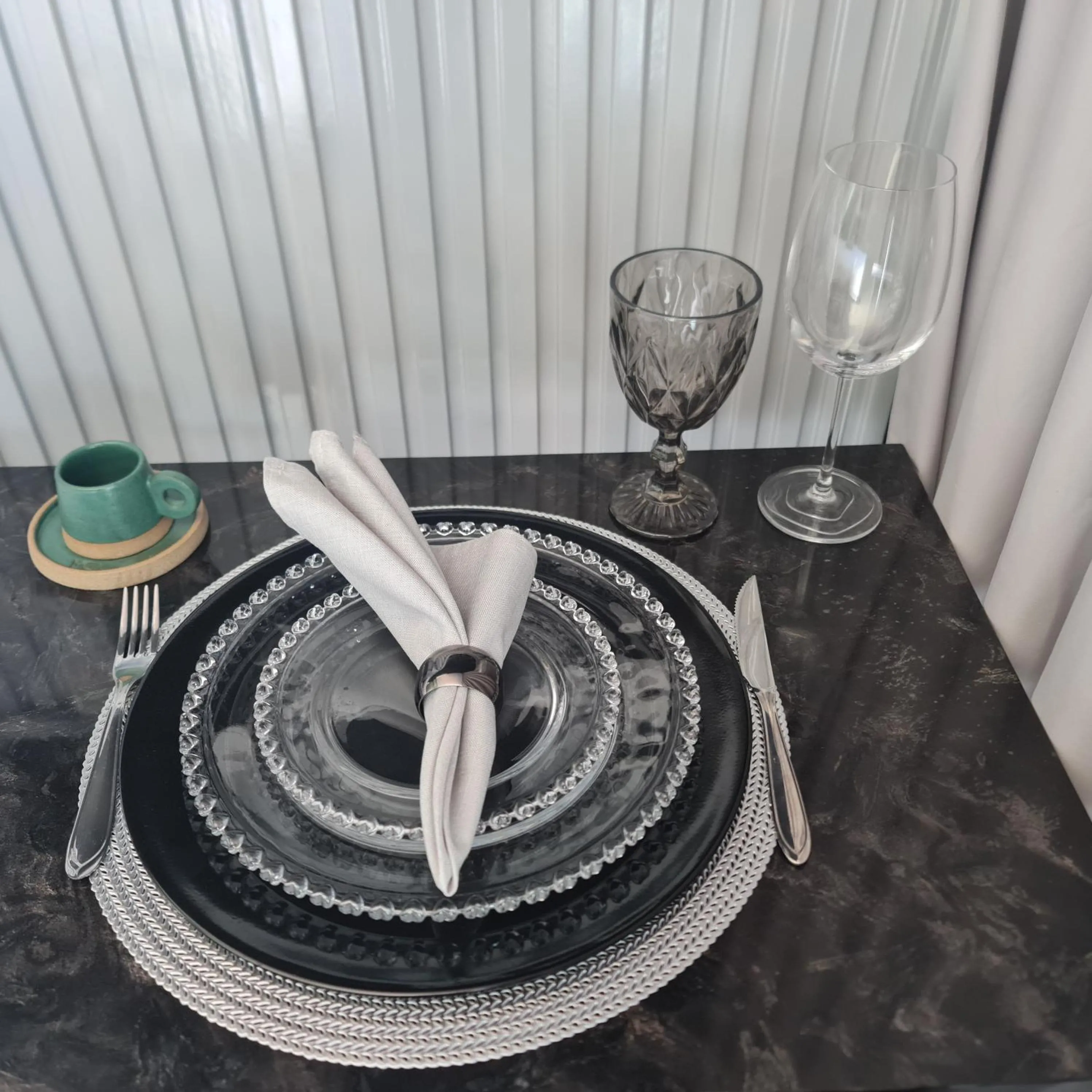 Dining area in Lindo Flat no Jardim Oceania - Get One
