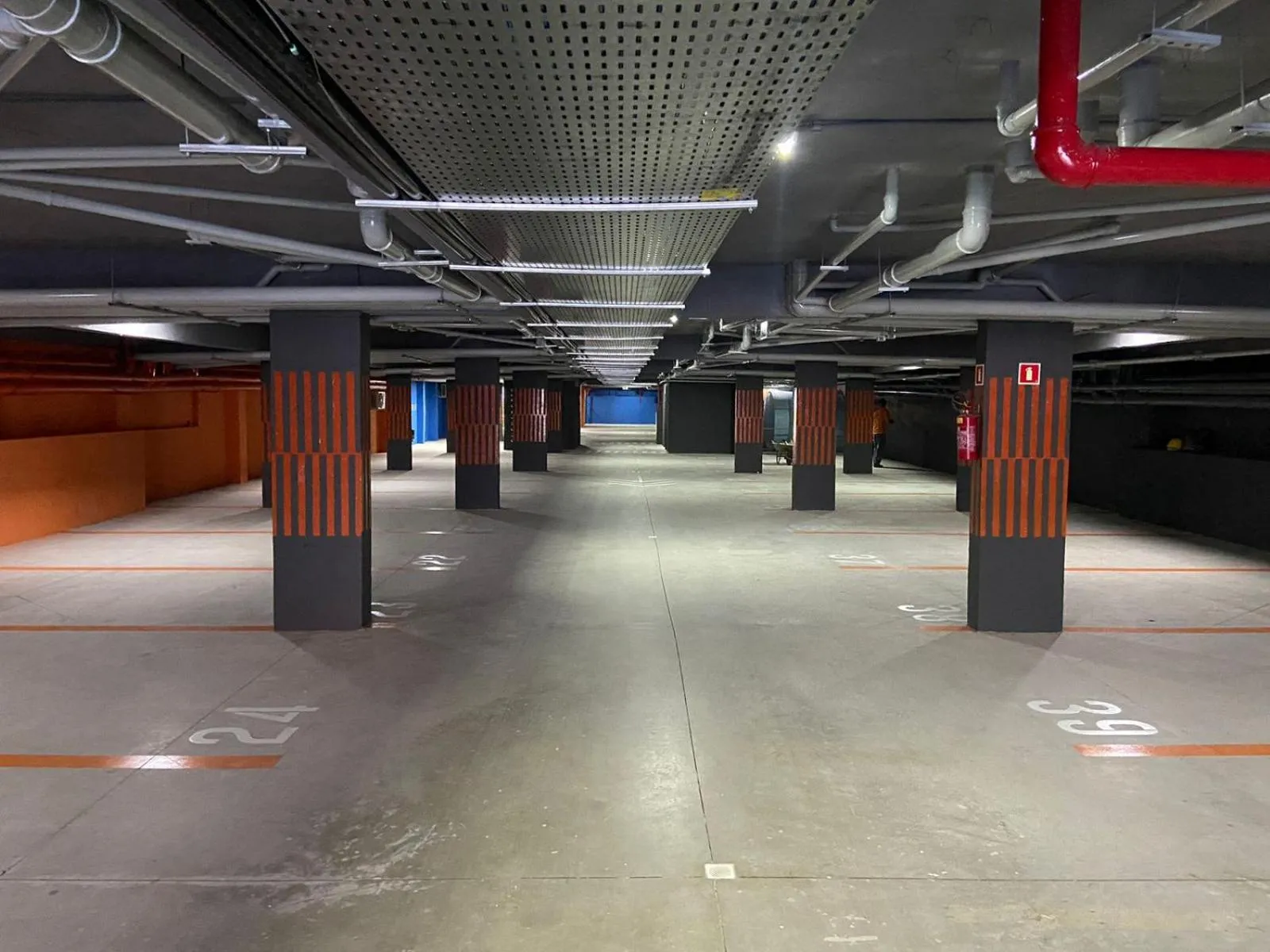 Parking in Lindo Flat no Jardim Oceania - Get One