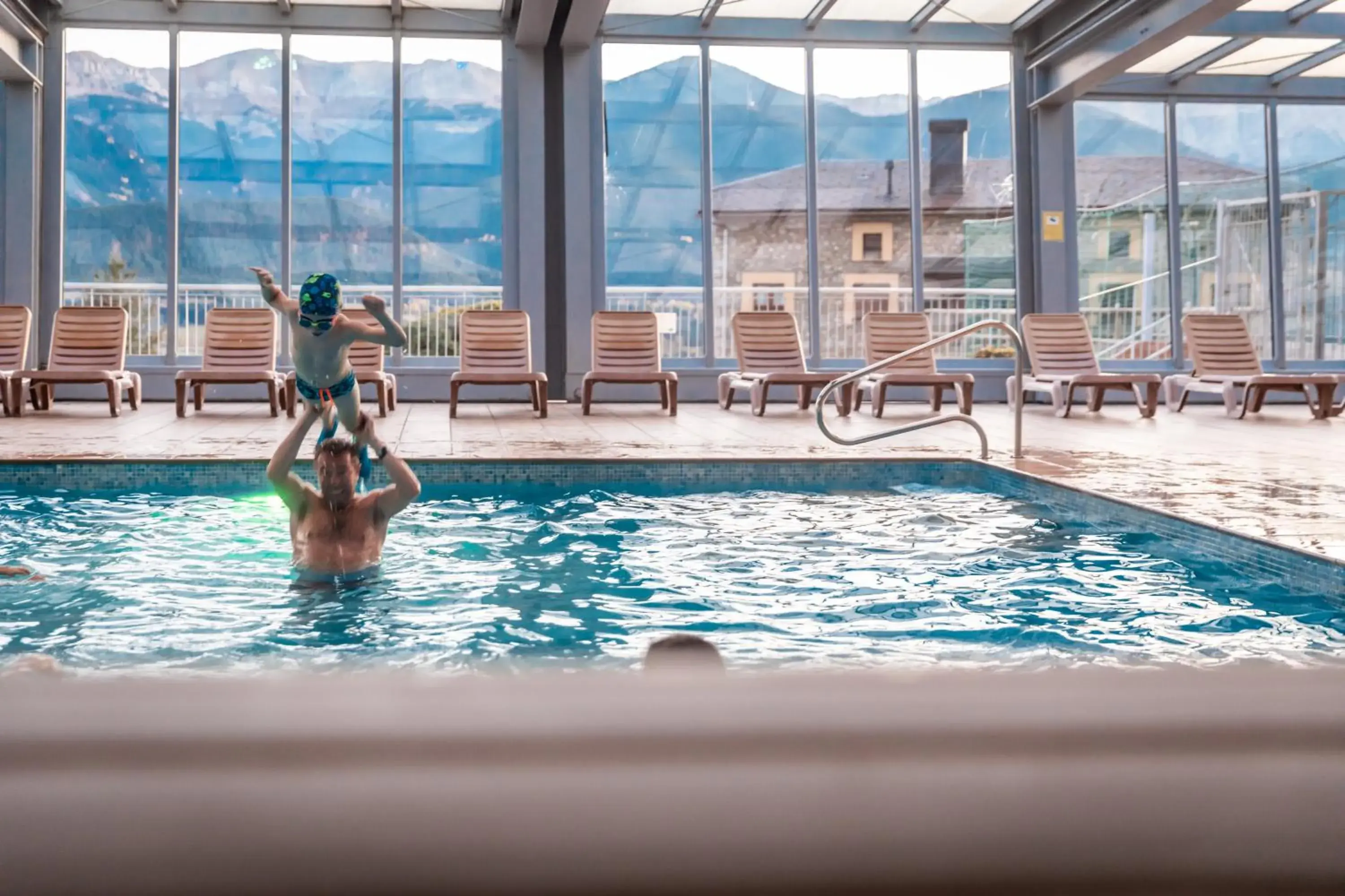 Swimming pool in Cerdanya Viva Ecoestades Swimming pool in Cerdanya Viva Ecoestades