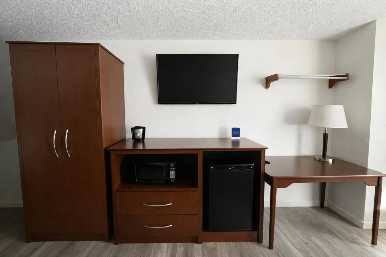 TV and multimedia in Hotel 8