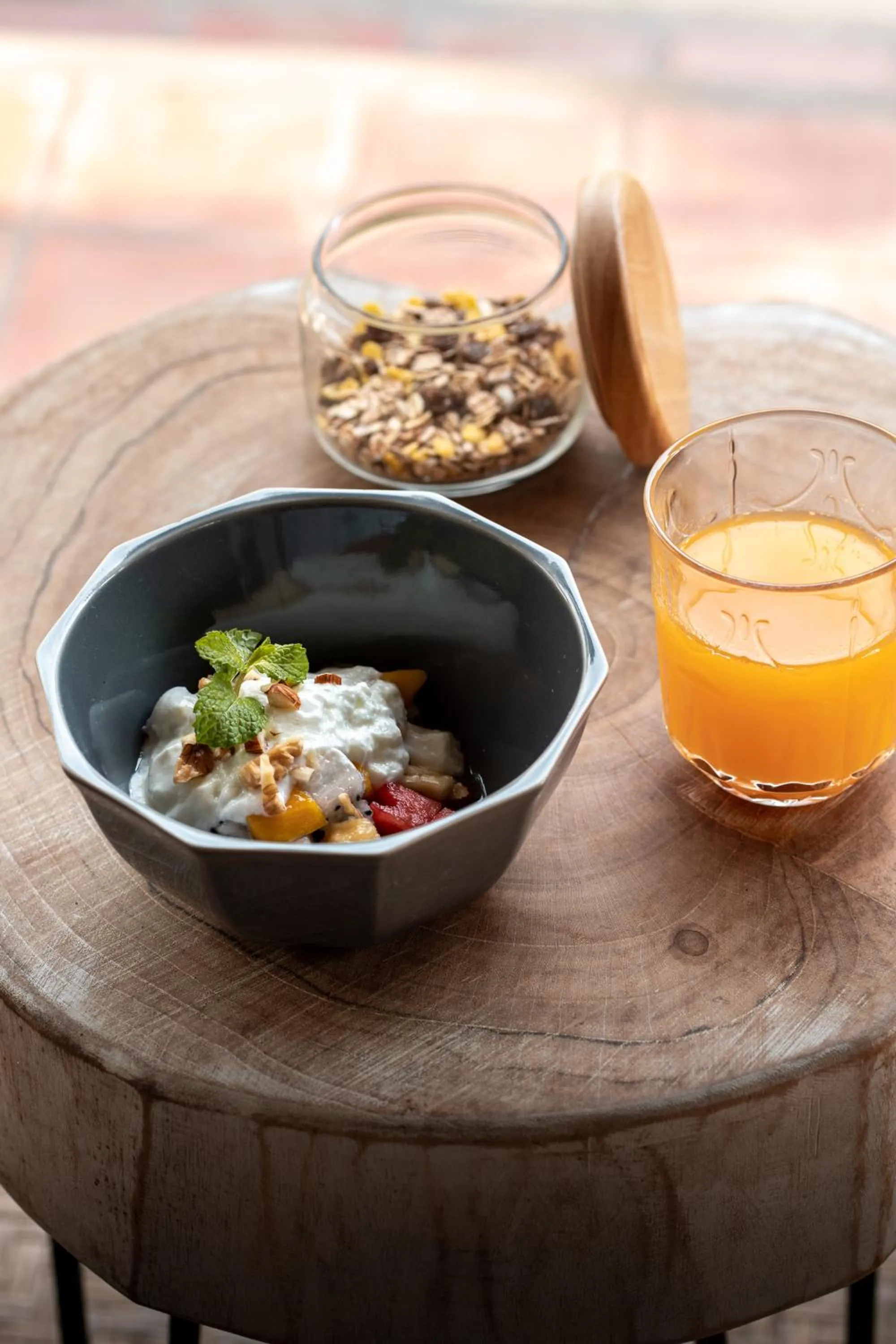 Restaurant/places to eat in Chic stay HANA Boutique hotel xxxx Possible noise from the construction next to our property