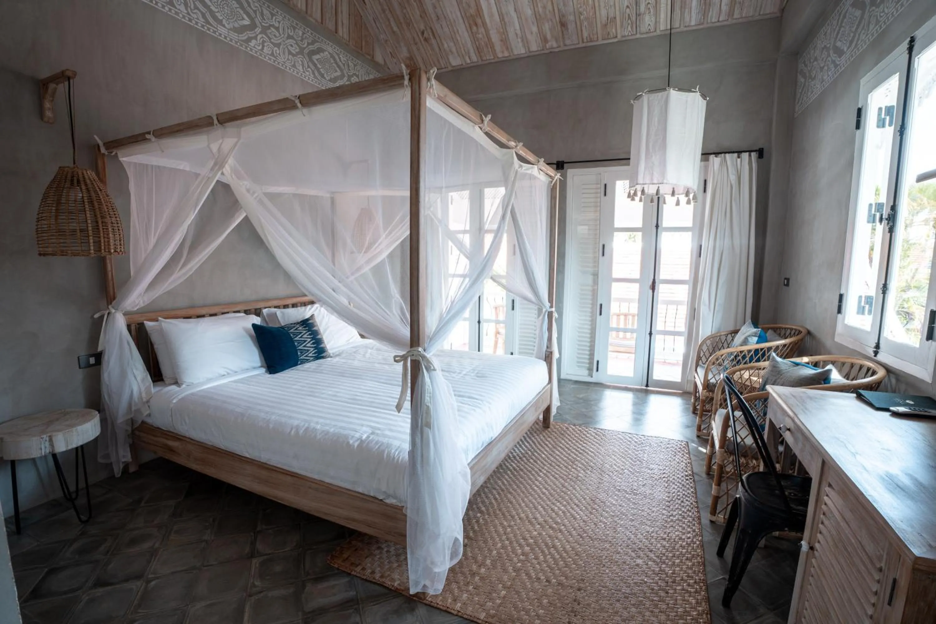 Bedroom, Bed in Chic stay HANA Boutique hotel xxxx Possible noise from the construction next to our property